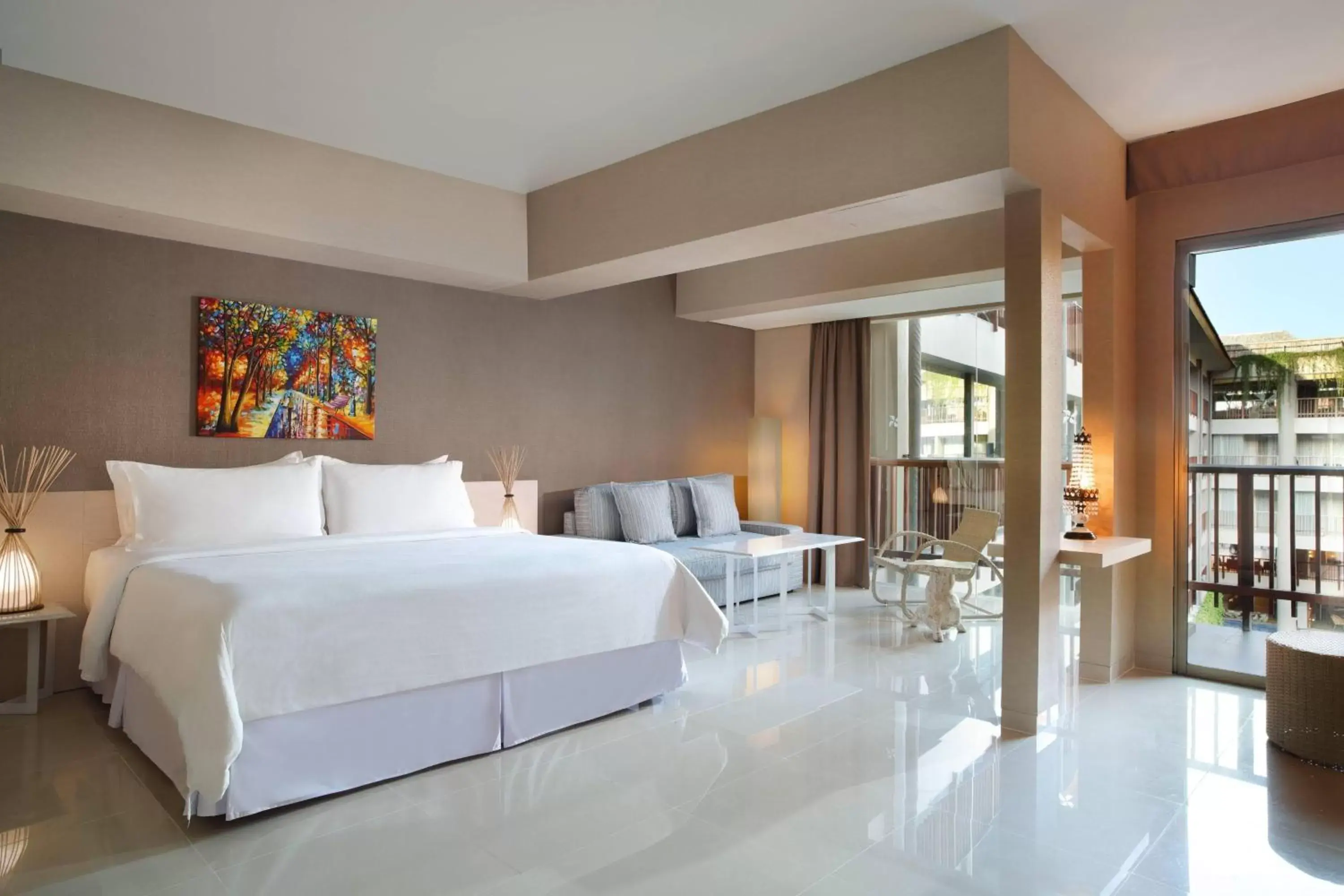 Photo of the whole room in Four Points by Sheraton Bali, Kuta