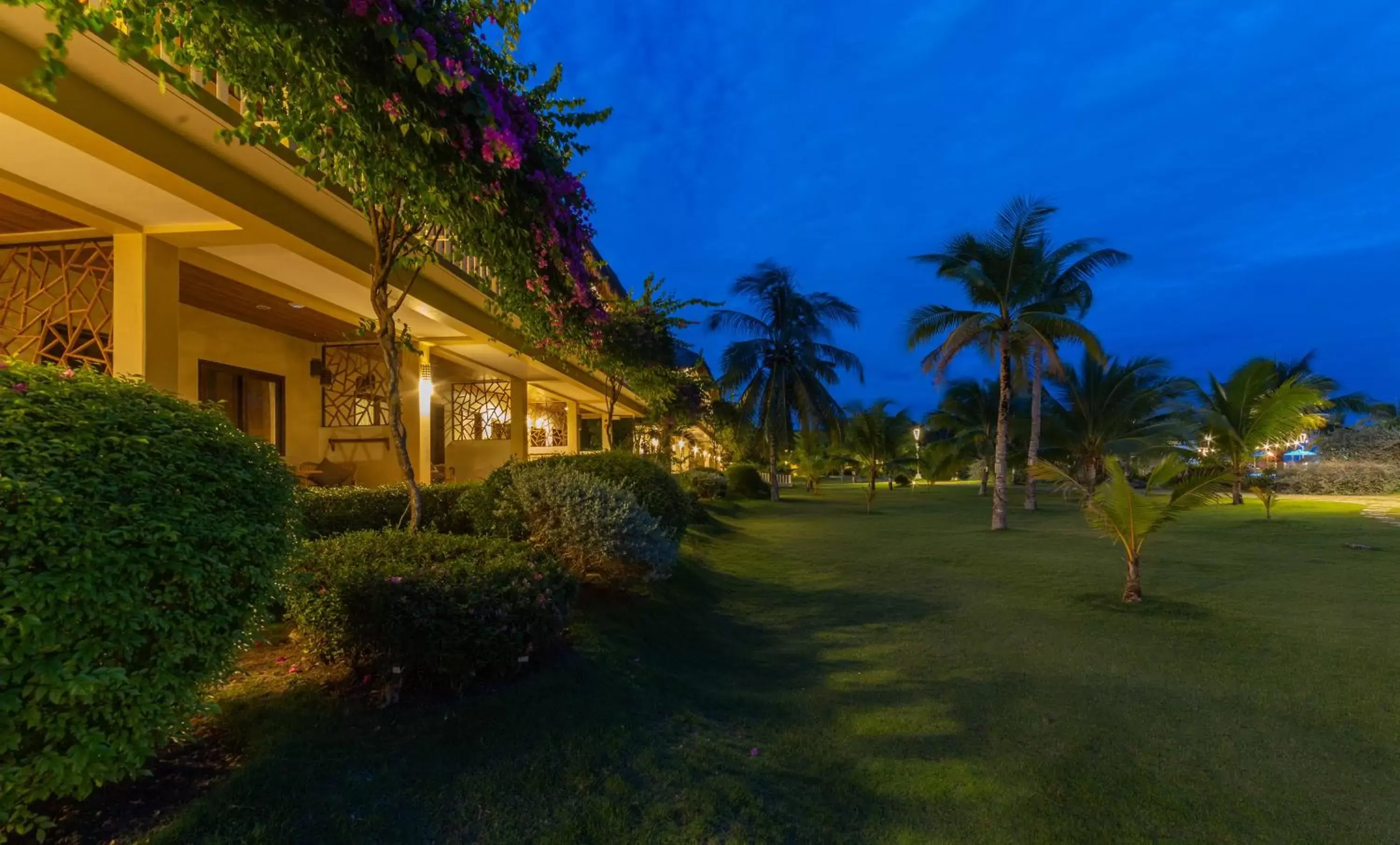 Garden view in Bohol Beach Club Garden view in Bohol Beach Club