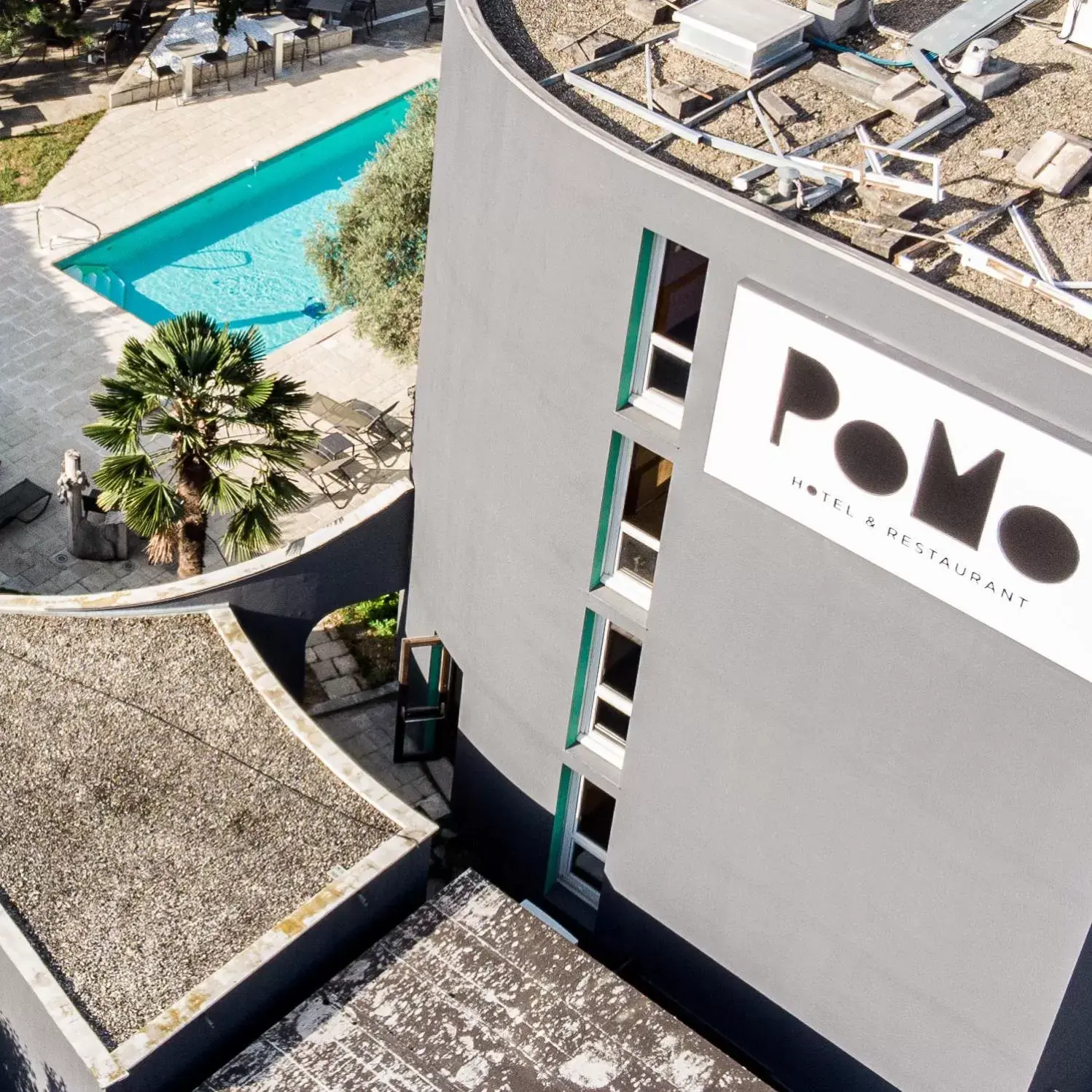 Bird's eye view, Pool View in PoMo Hôtel & Restaurant