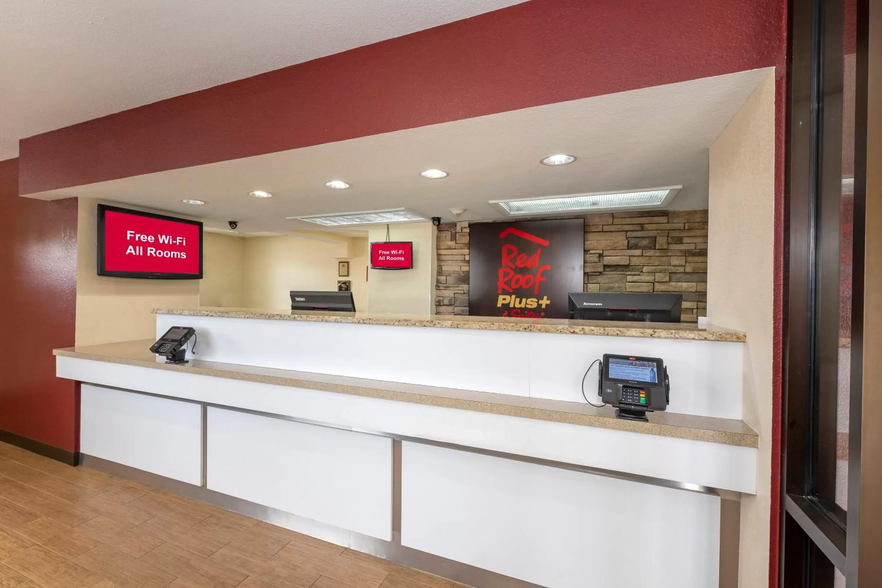 Lobby or reception, Lobby/Reception in Red Roof Inn PLUS+ & Suites Naples Downtown-5th Ave S