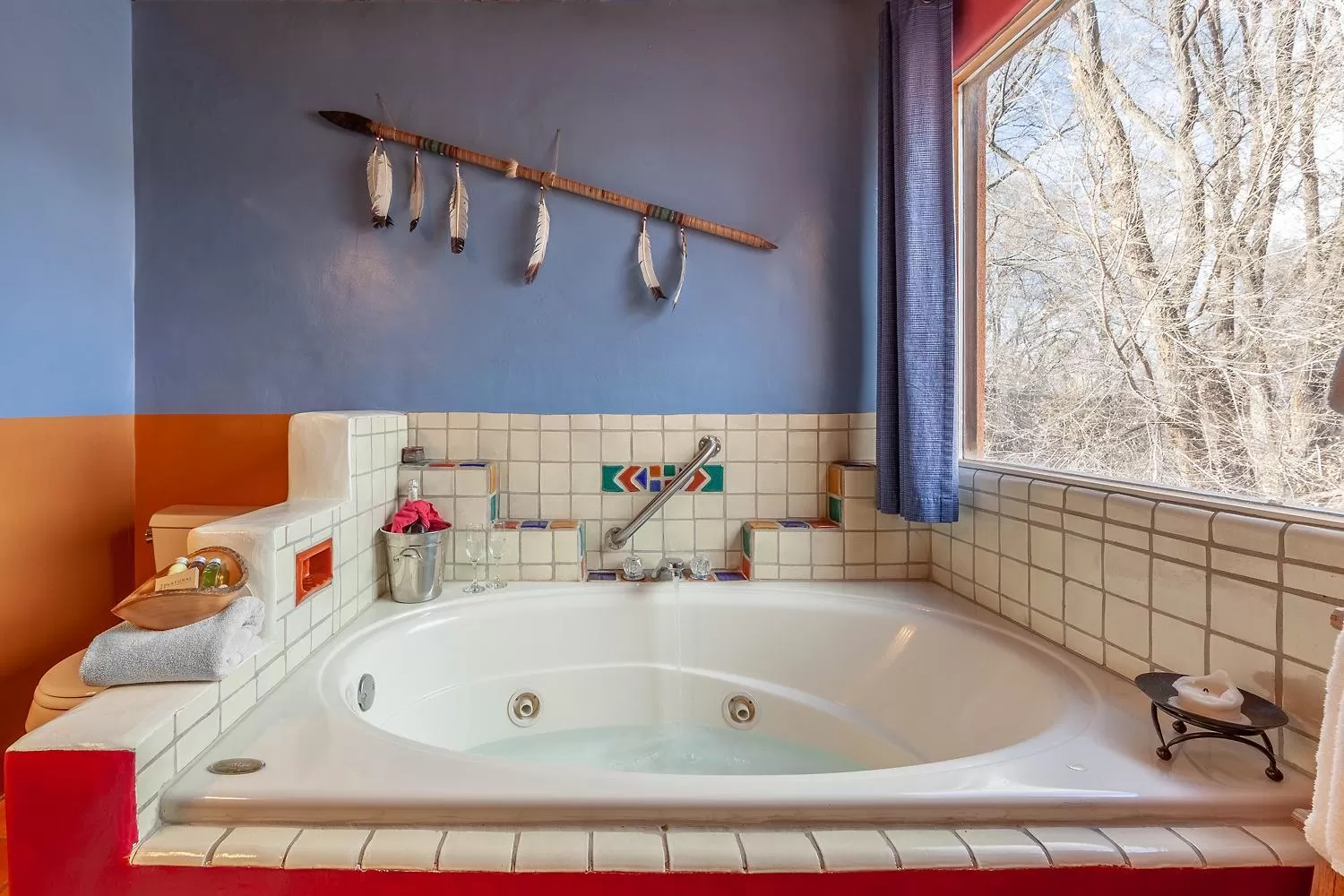 Bathroom in Adobe and Pines Inn Bed and Breakfast