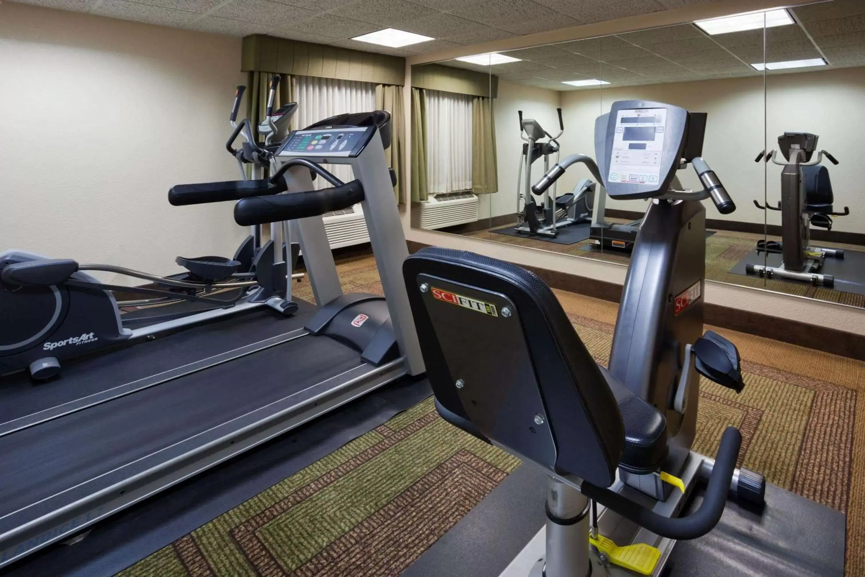 Fitness centre/facilities, Fitness Center/Facilities in La Quinta Inn by Wyndham Minneapolis Airport Bloomington