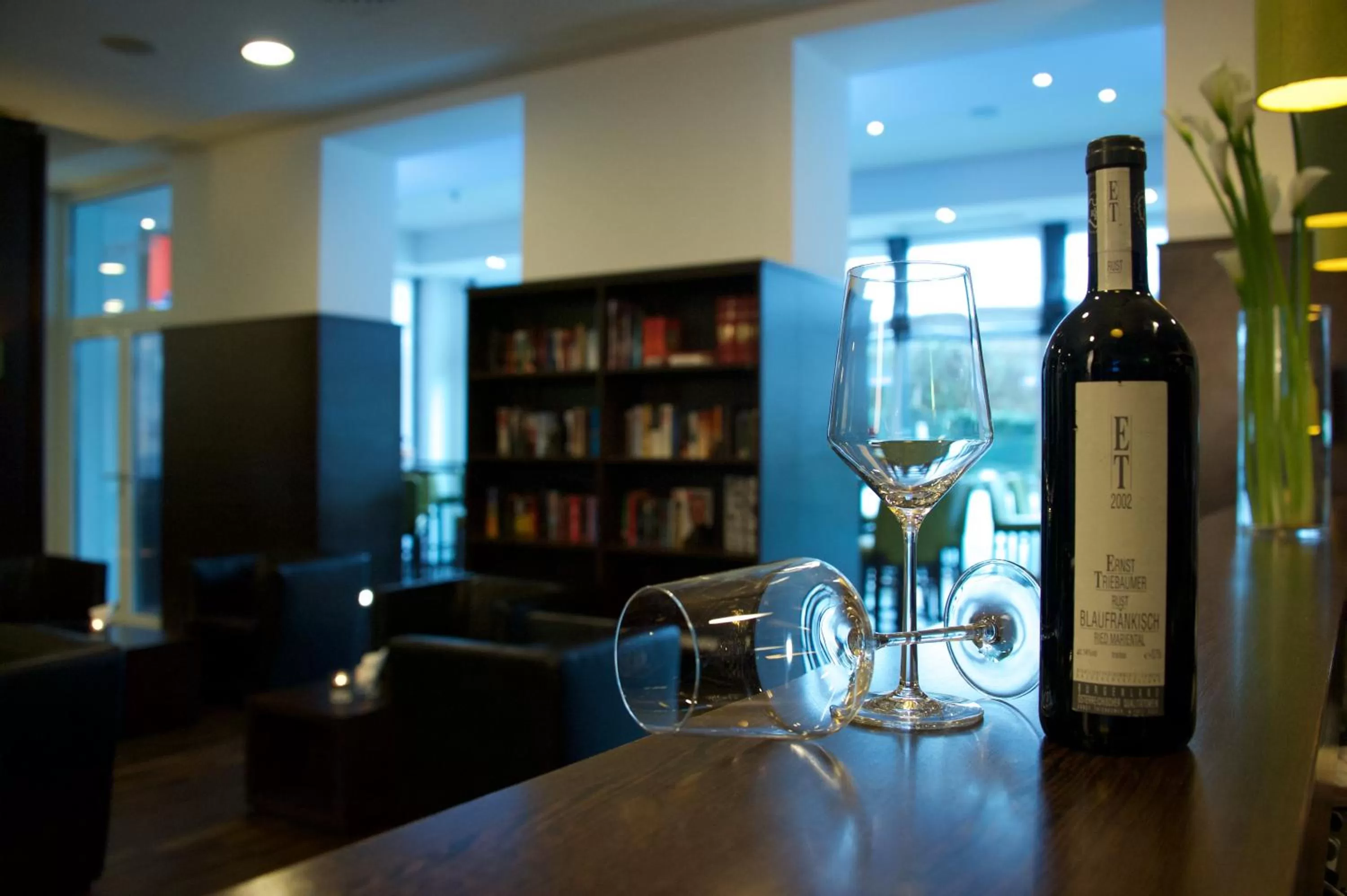 Library in Rainers Hotel Vienna