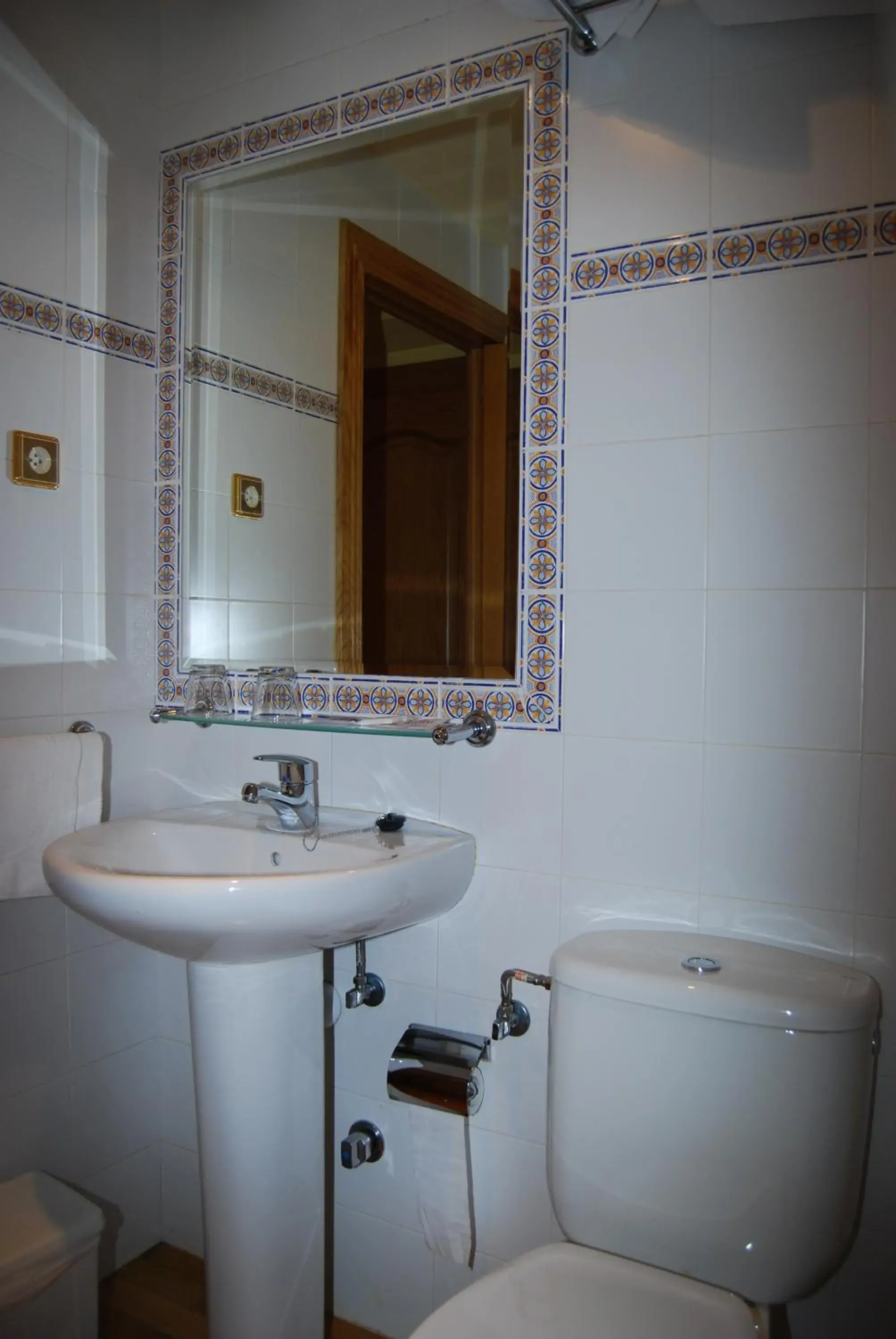 Bathroom in Hotel A Nieu