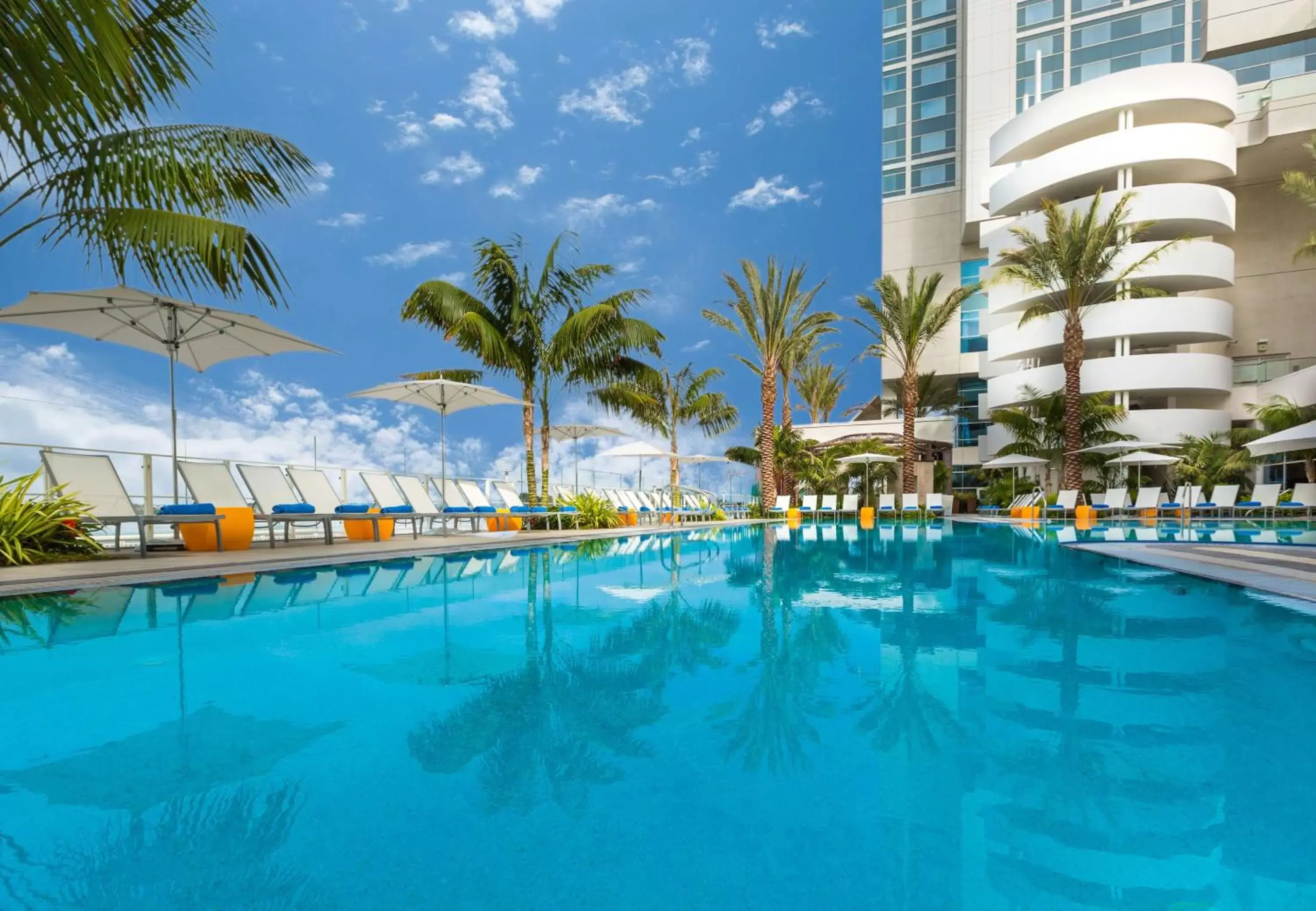 Pool view, Swimming Pool in Hilton San Diego Bayfront