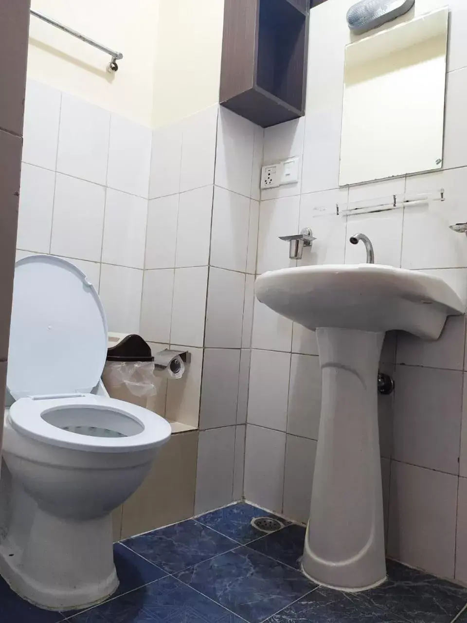 Toilet, Bathroom in Hotel Pomelo House