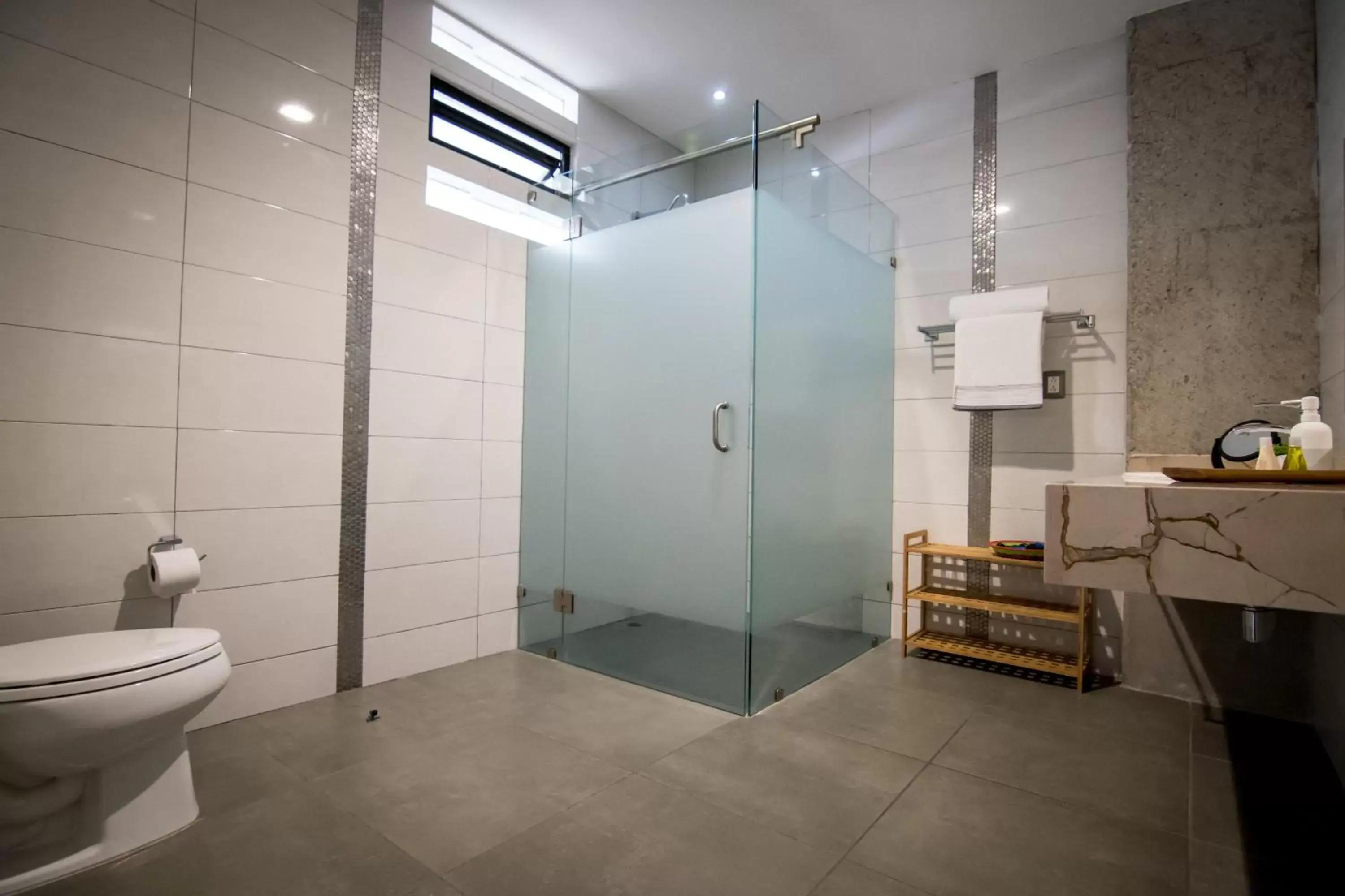 Shower, Bathroom in Maria Ines Hotel Suite
