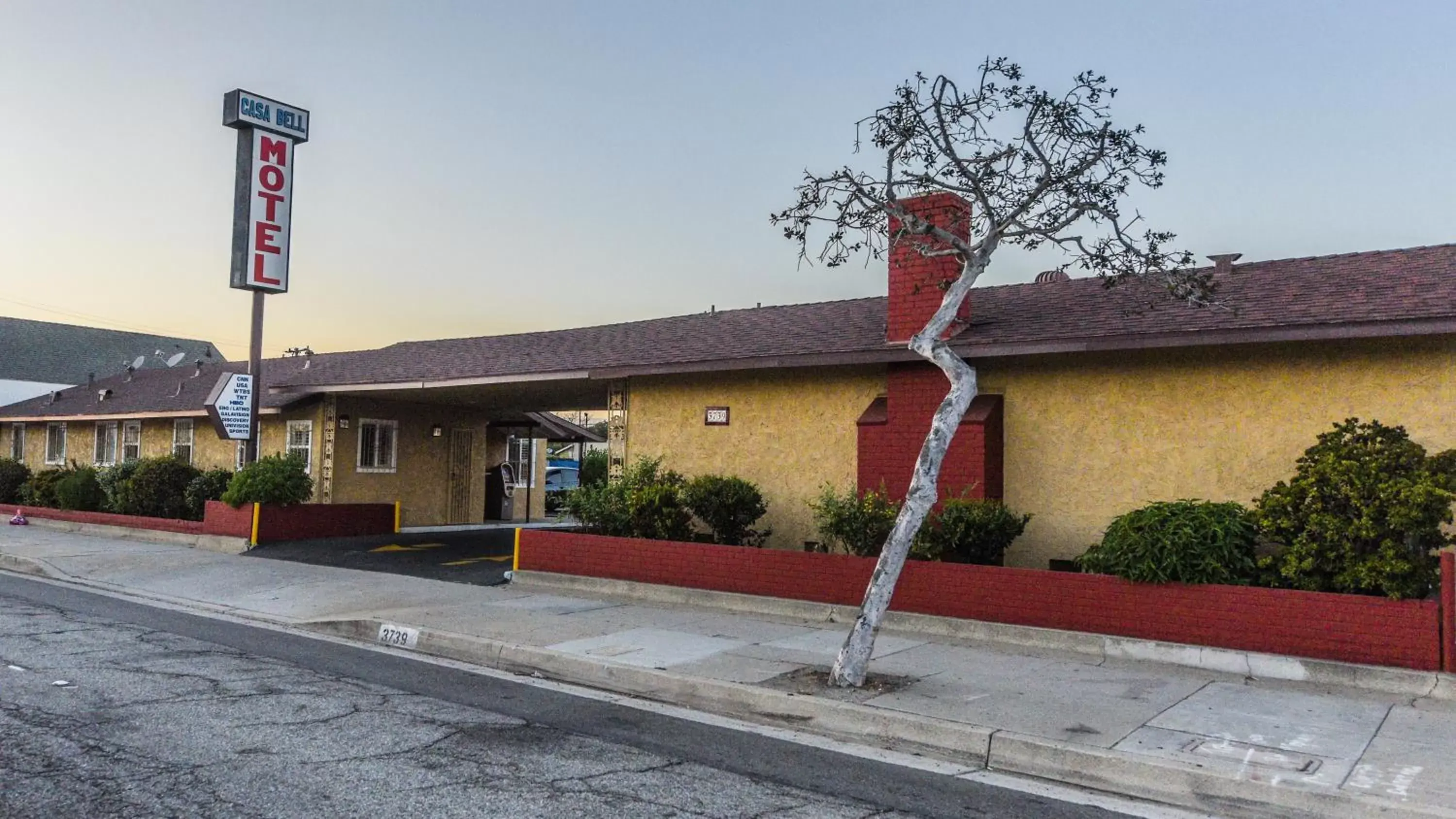 Property Building in Casa Bell Motel, Los Angeles - LAX Airport