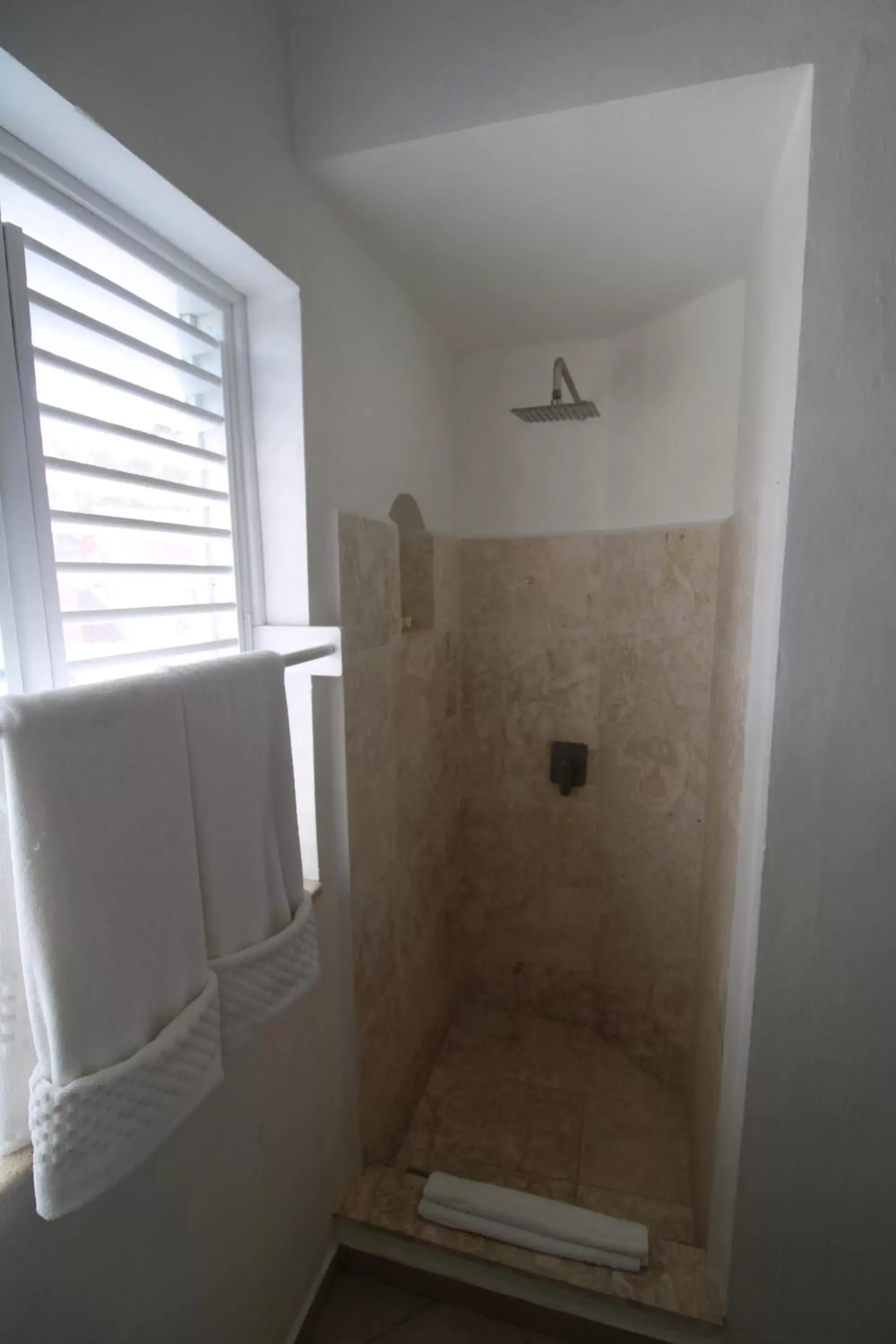 Shower, Bathroom in Albachiara Hotel - Las Terrenas