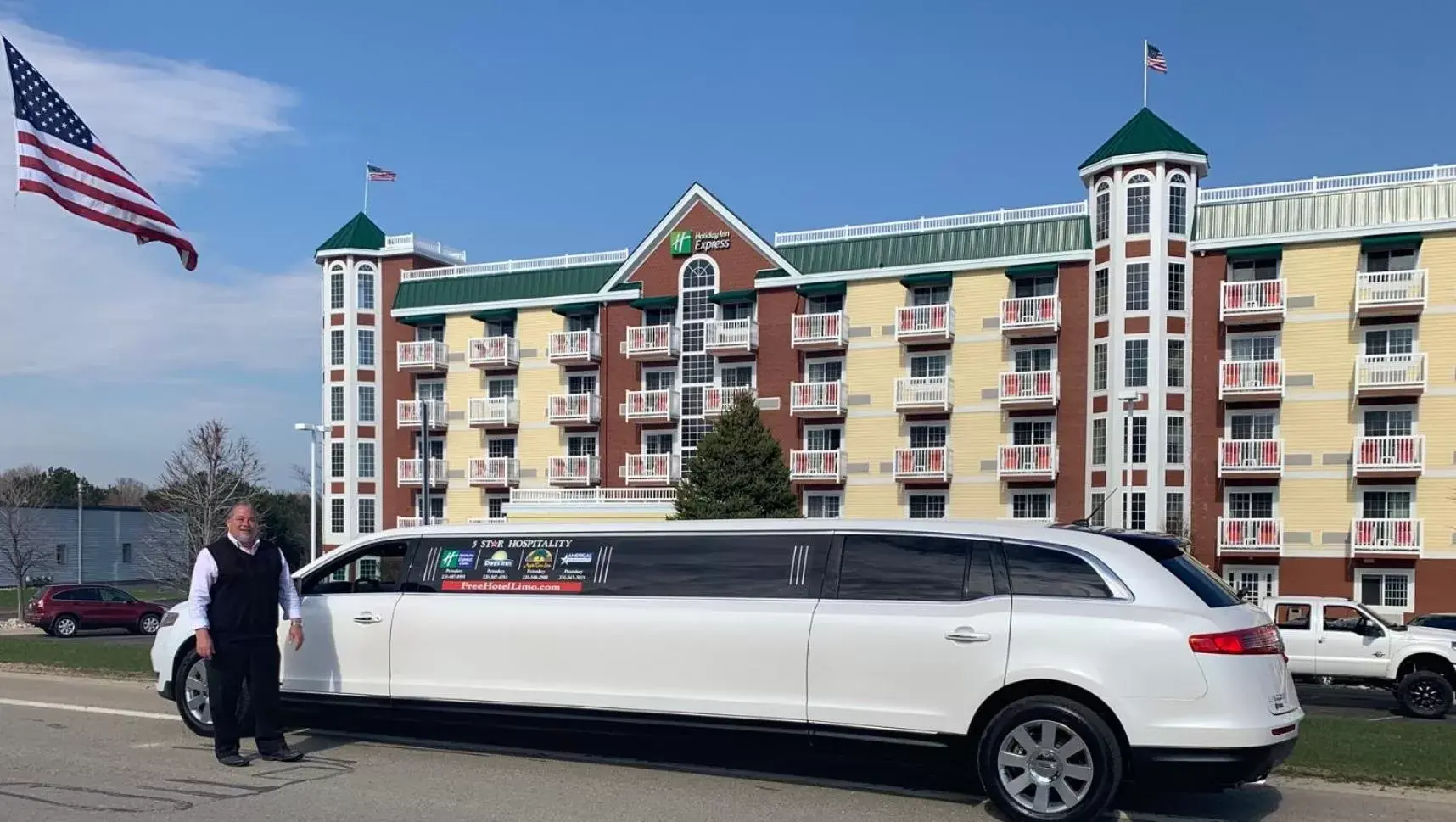 Superior King Room - Non-Smoking in Days Inn by Wyndham Petoskey Superior King Room - Non-Smoking in Days Inn by Wyndham Petoskey