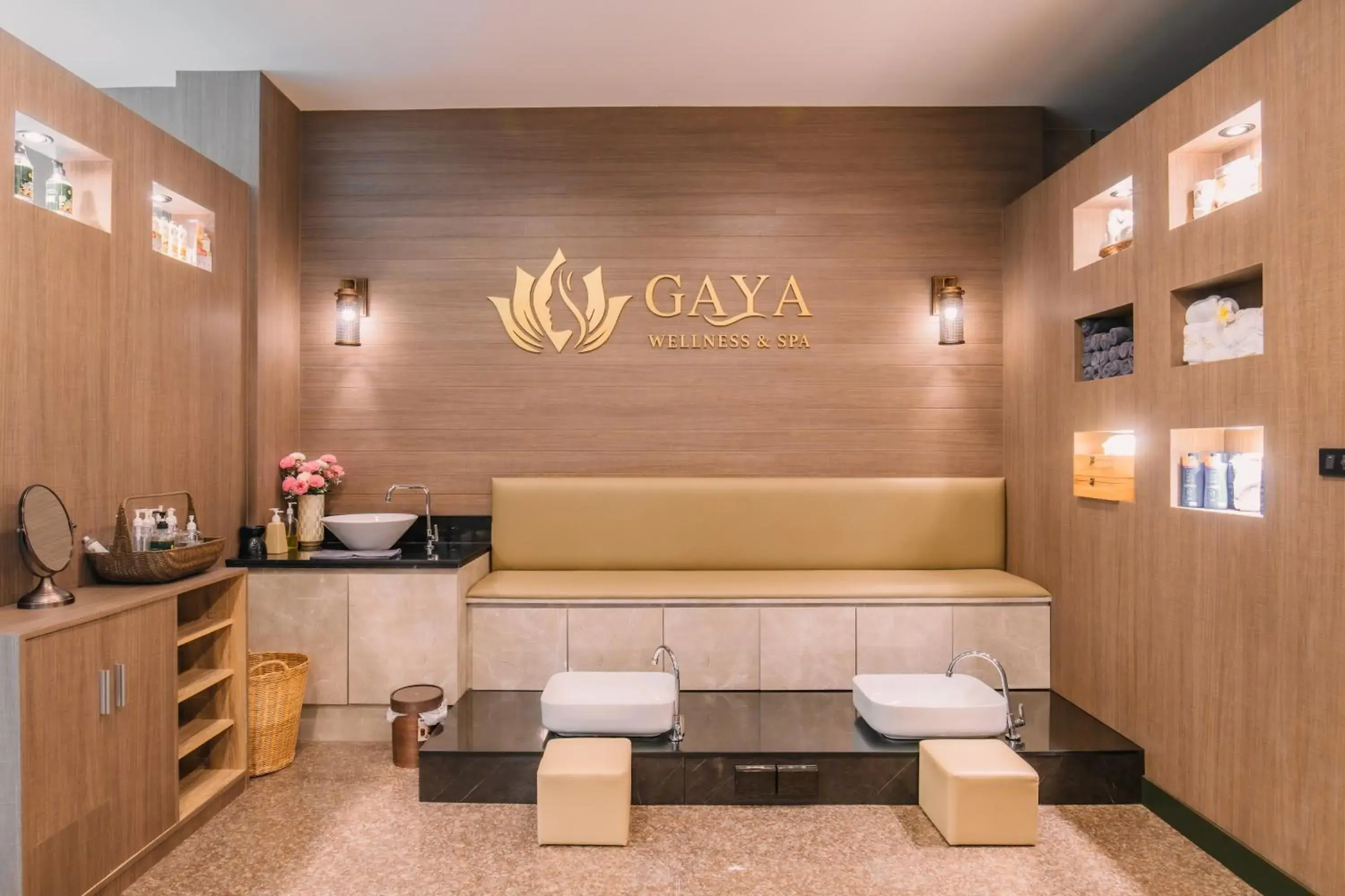 Spa and wellness centre/facilities in Elite Suites Patong Spa and wellness centre/facilities in Elite Suites Patong