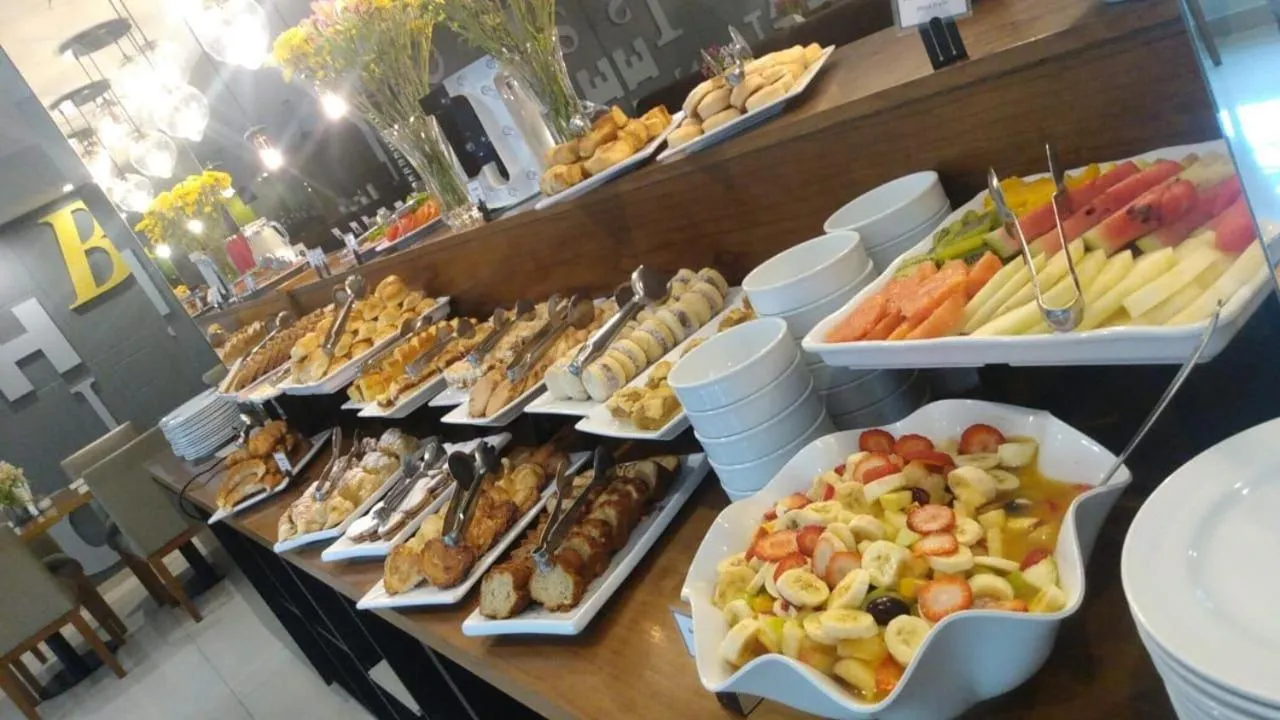 Howard Johnson Plaza Buenos Aires