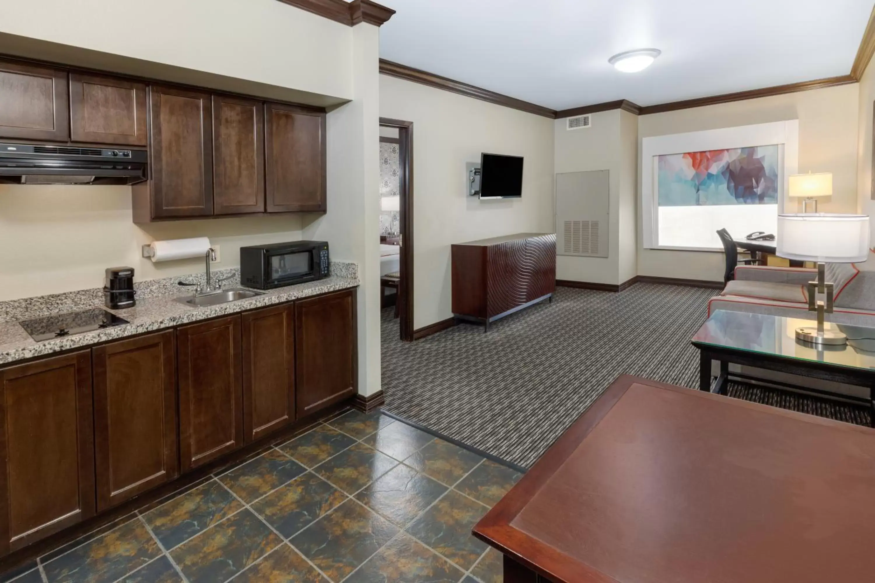 Kitchen/Kitchenette in Hawthorn Suites by Wyndham Lubbock