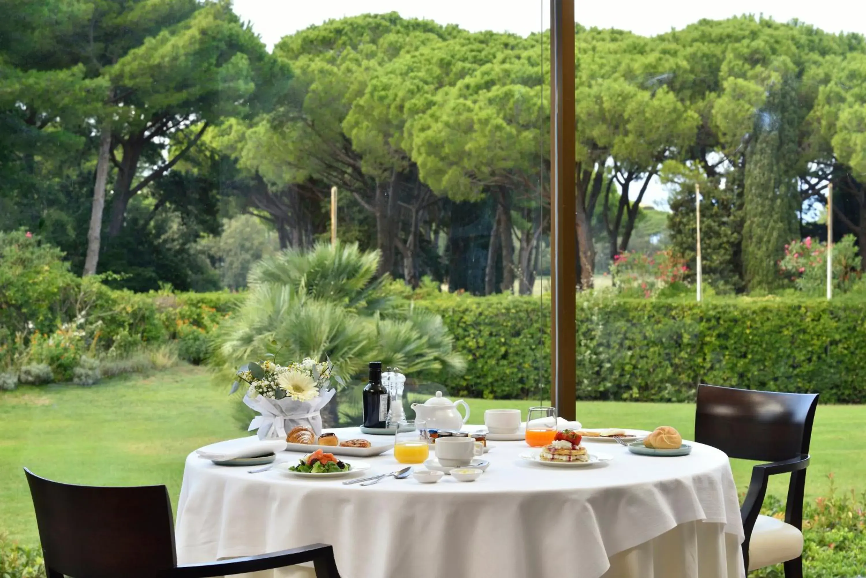 Breakfast, Restaurant/Places to Eat in Golf Hotel Punta Ala