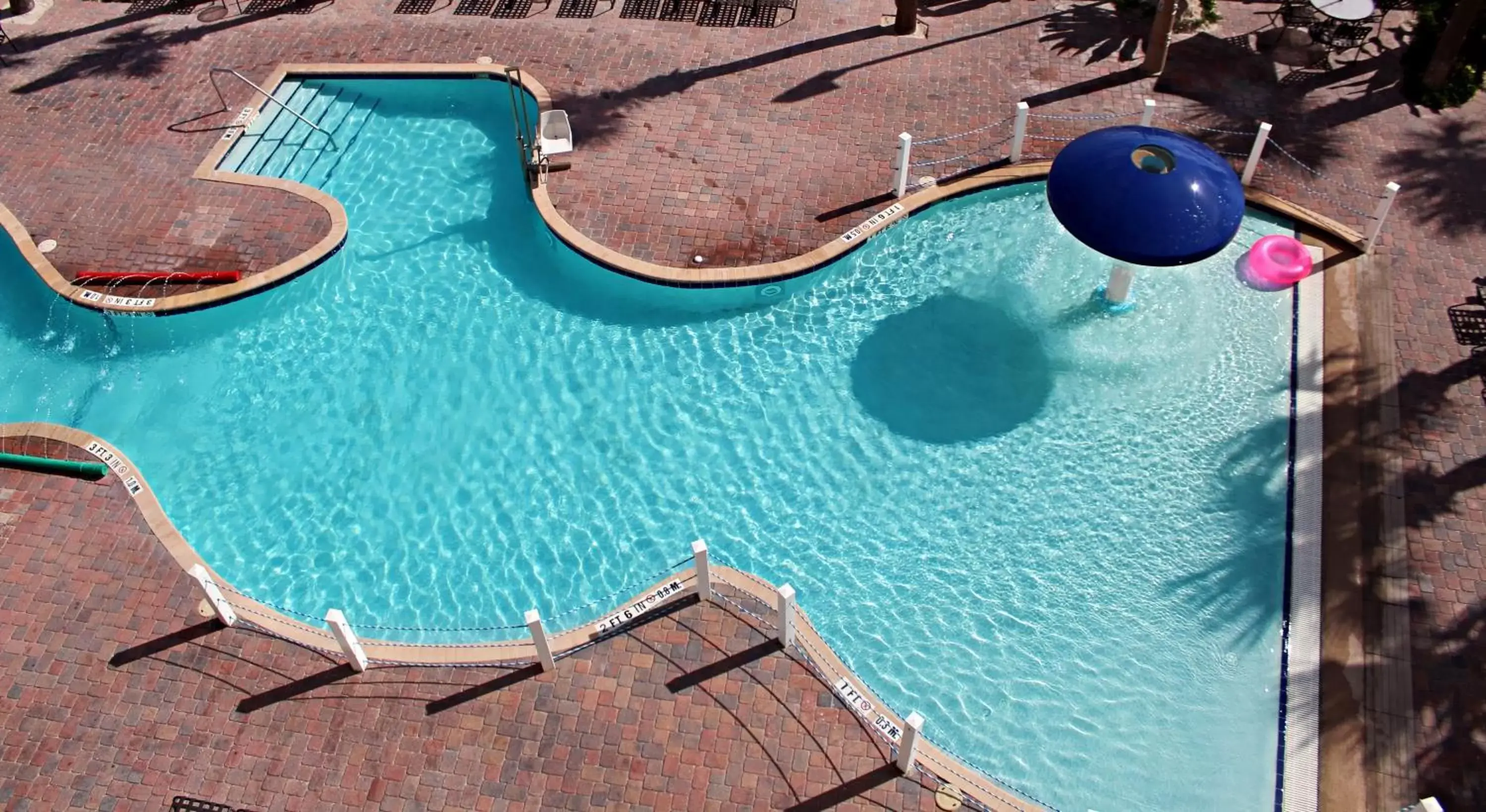 Swimming pool, Pool View in The Cove On Ormond Beach