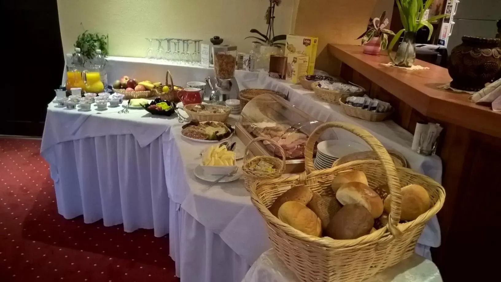 Buffet breakfast, Food in Landhotel Thürmchen