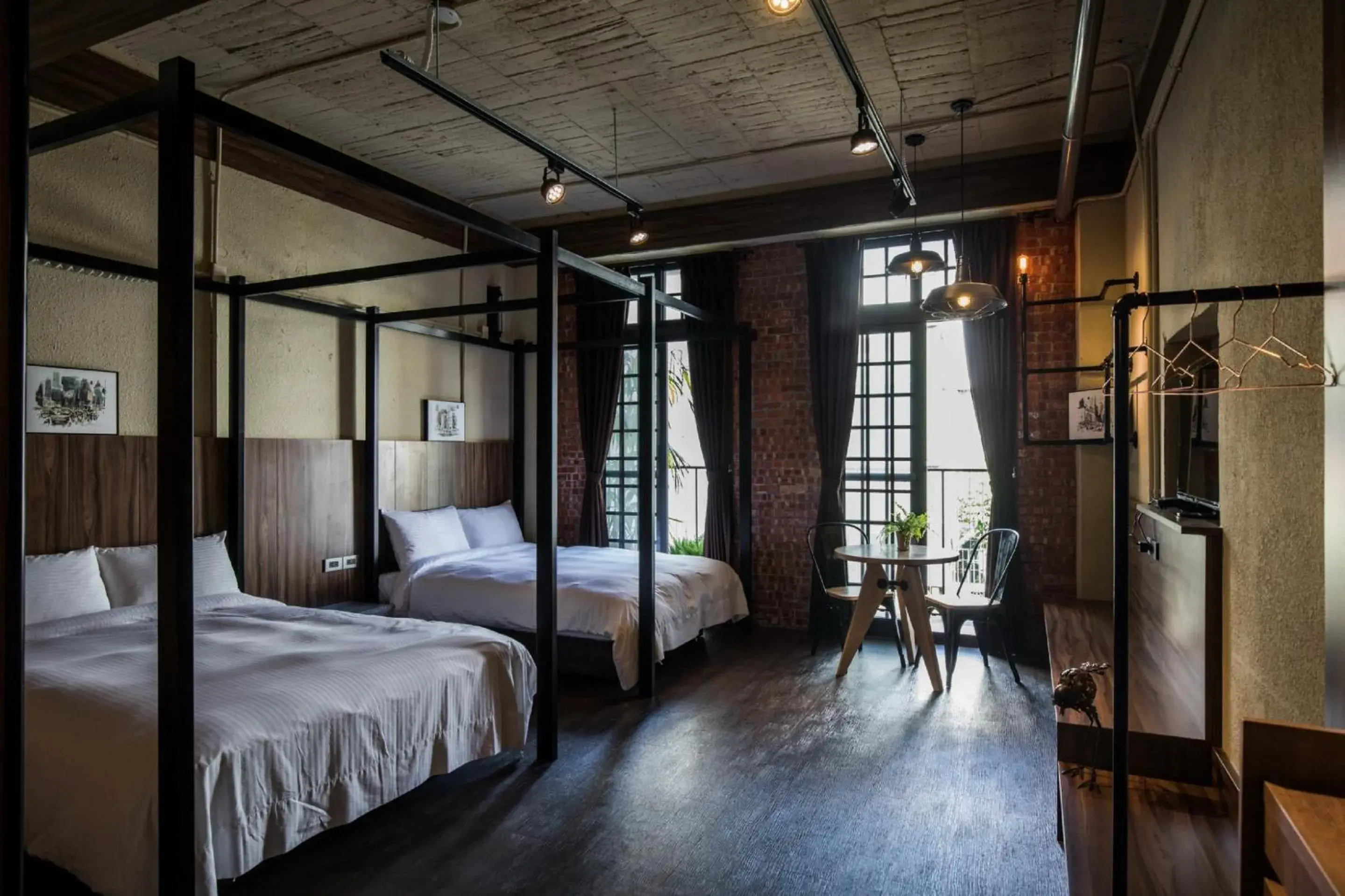 Photo of the whole room, Bed in The Brick