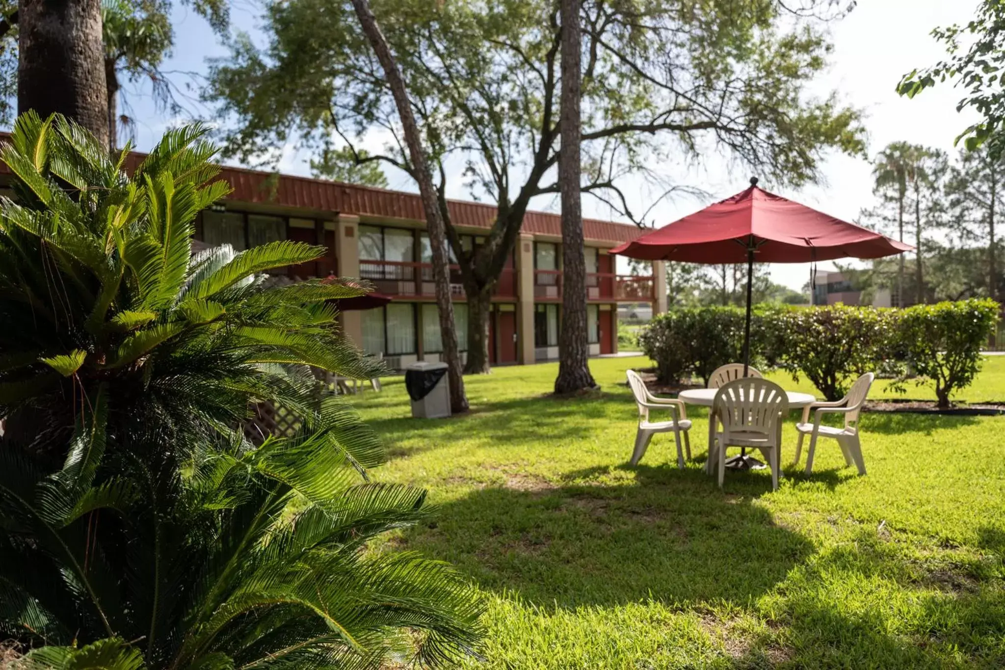 Garden in GreenTree Hotel & Extended Stay I-10 FWY Houston, Channelview, Baytown Garden in GreenTree Hotel & Extended Stay I-10 FWY Houston, Channelview, Baytown