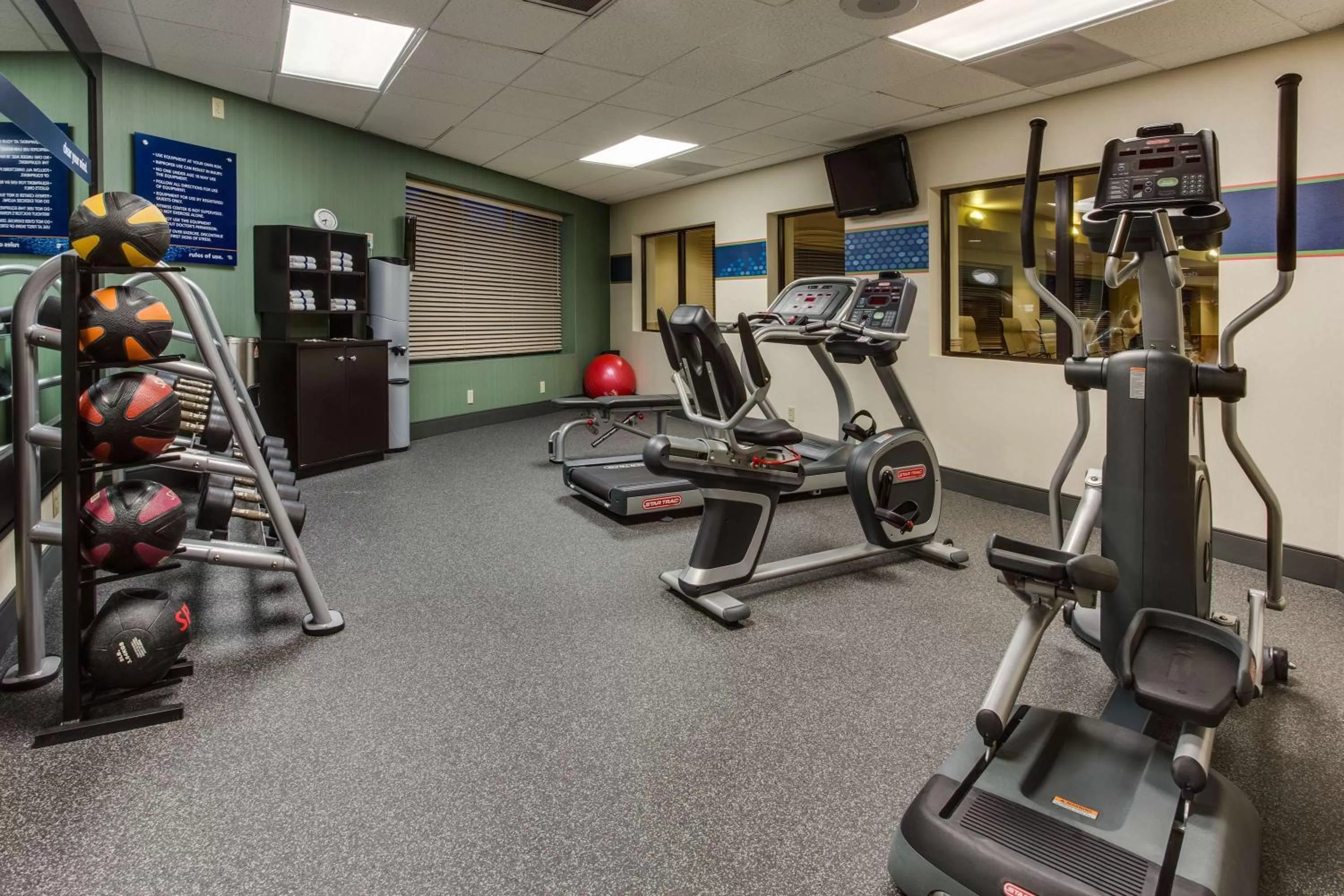 Fitness centre/facilities in Hampton Inn Bennington