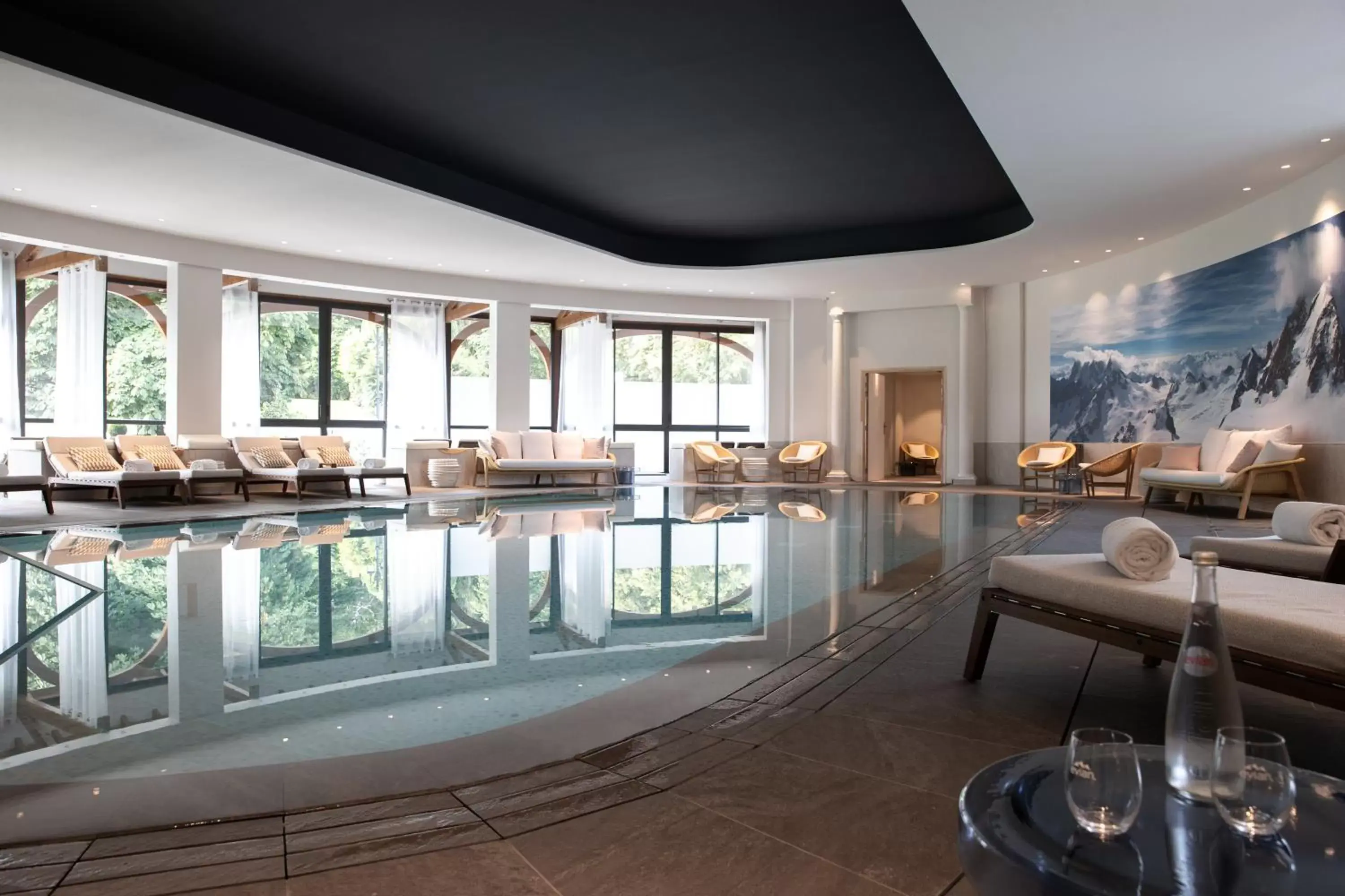 Spa and wellness centre/facilities, Swimming Pool in Hôtel Royal