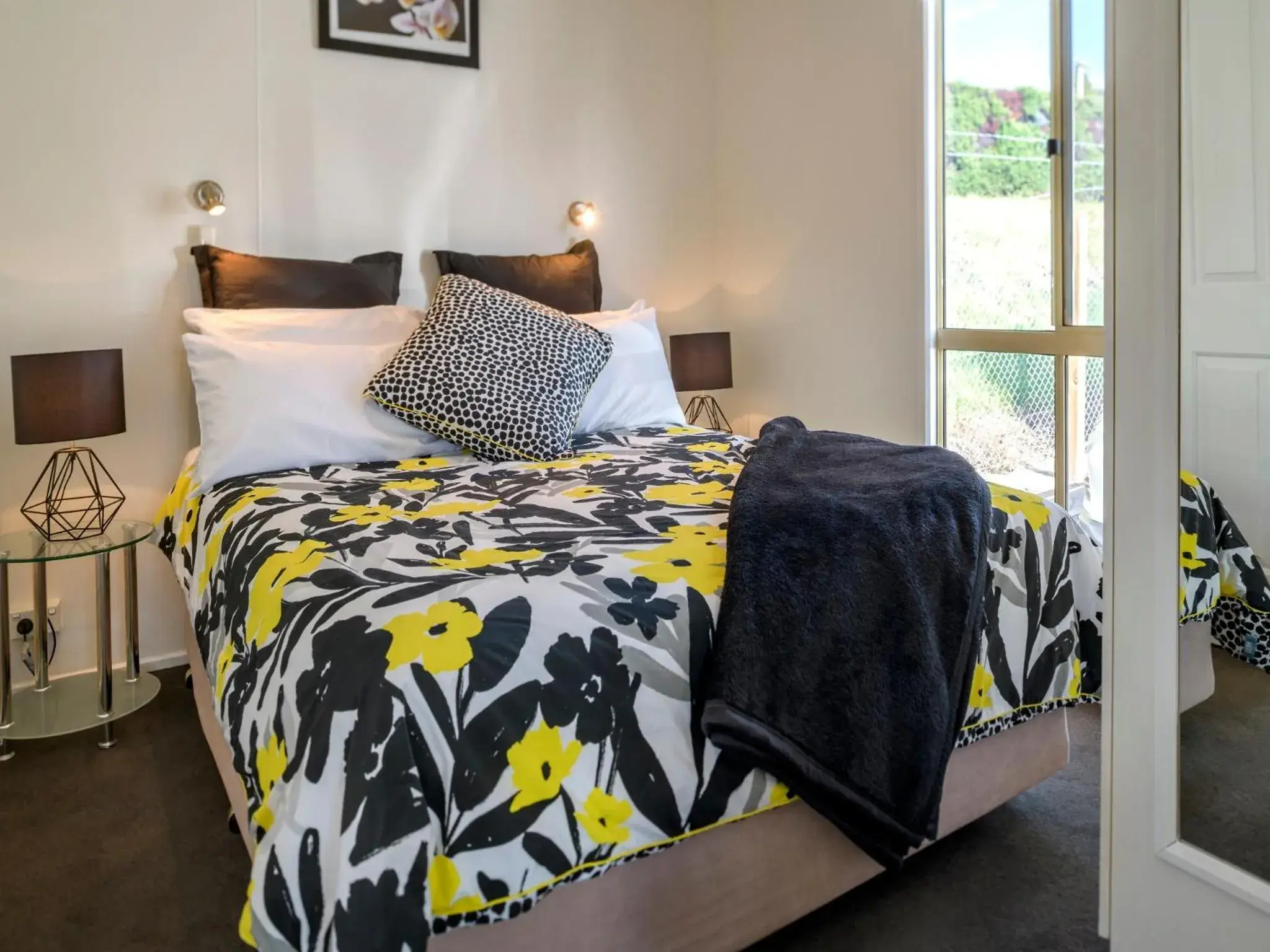 Bedroom, Bed in Discovery Parks - Mornington Hobart
