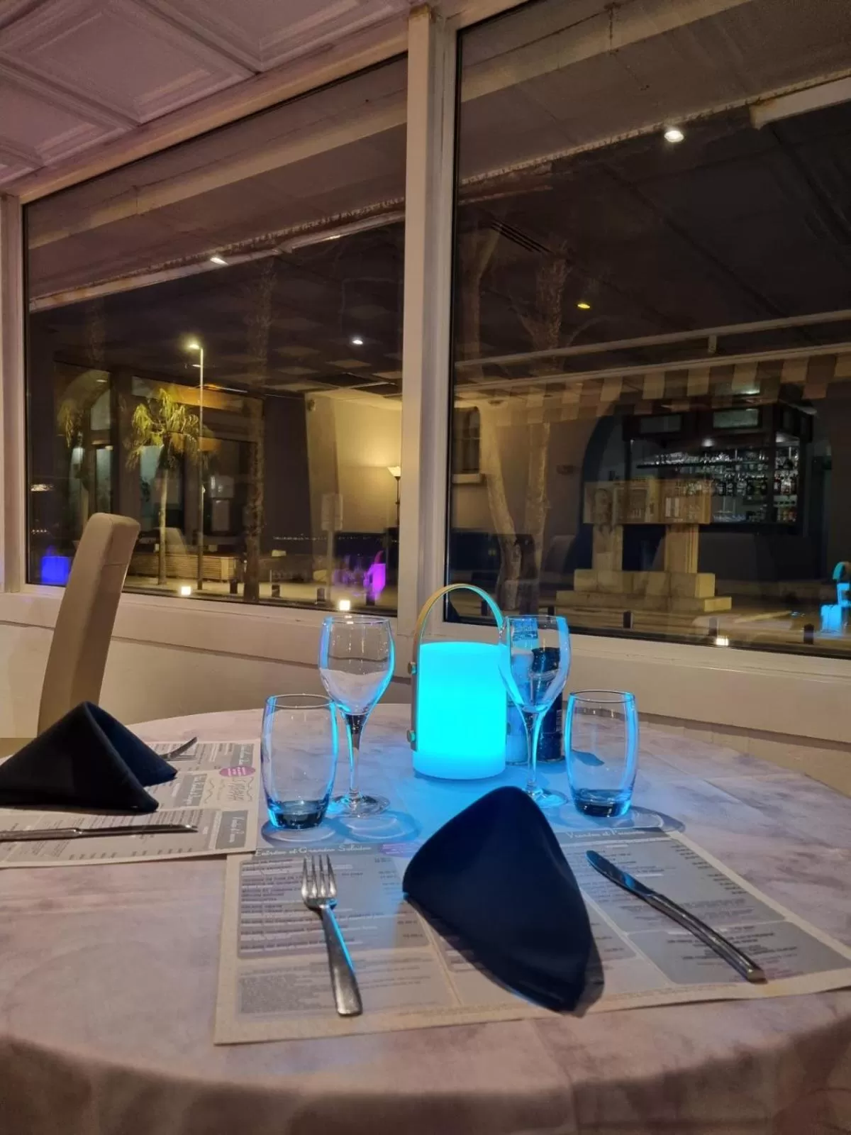 Restaurant/places to eat in Hotel Restaurant Miramar L'orchidée