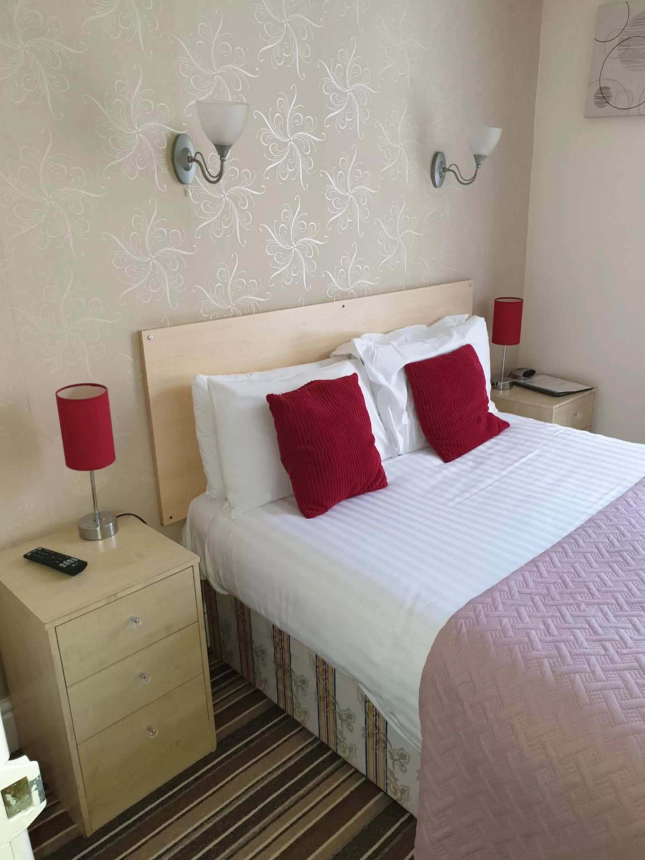 Bed in The Montclair