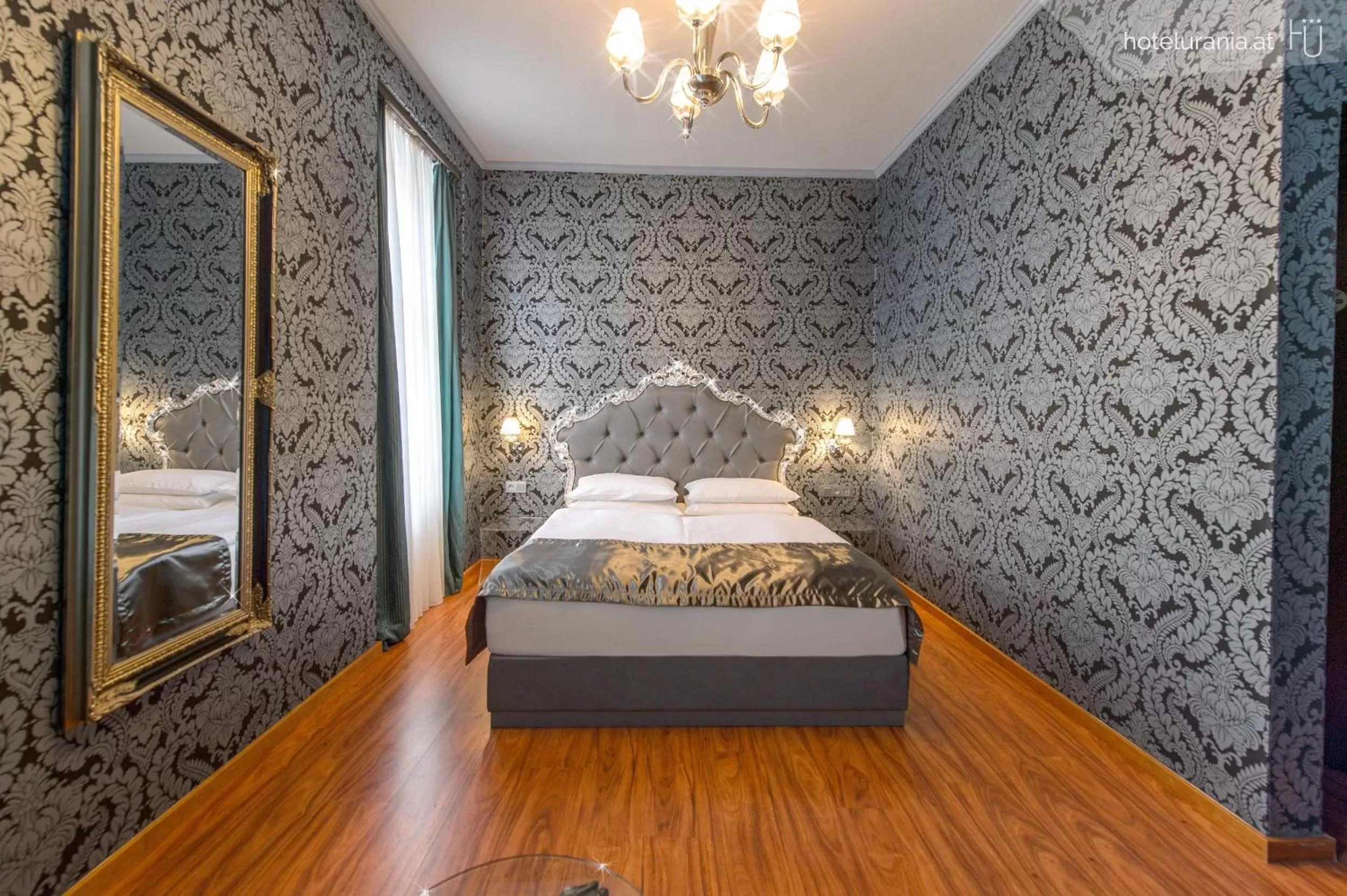 Design Double Room in Hotel Urania