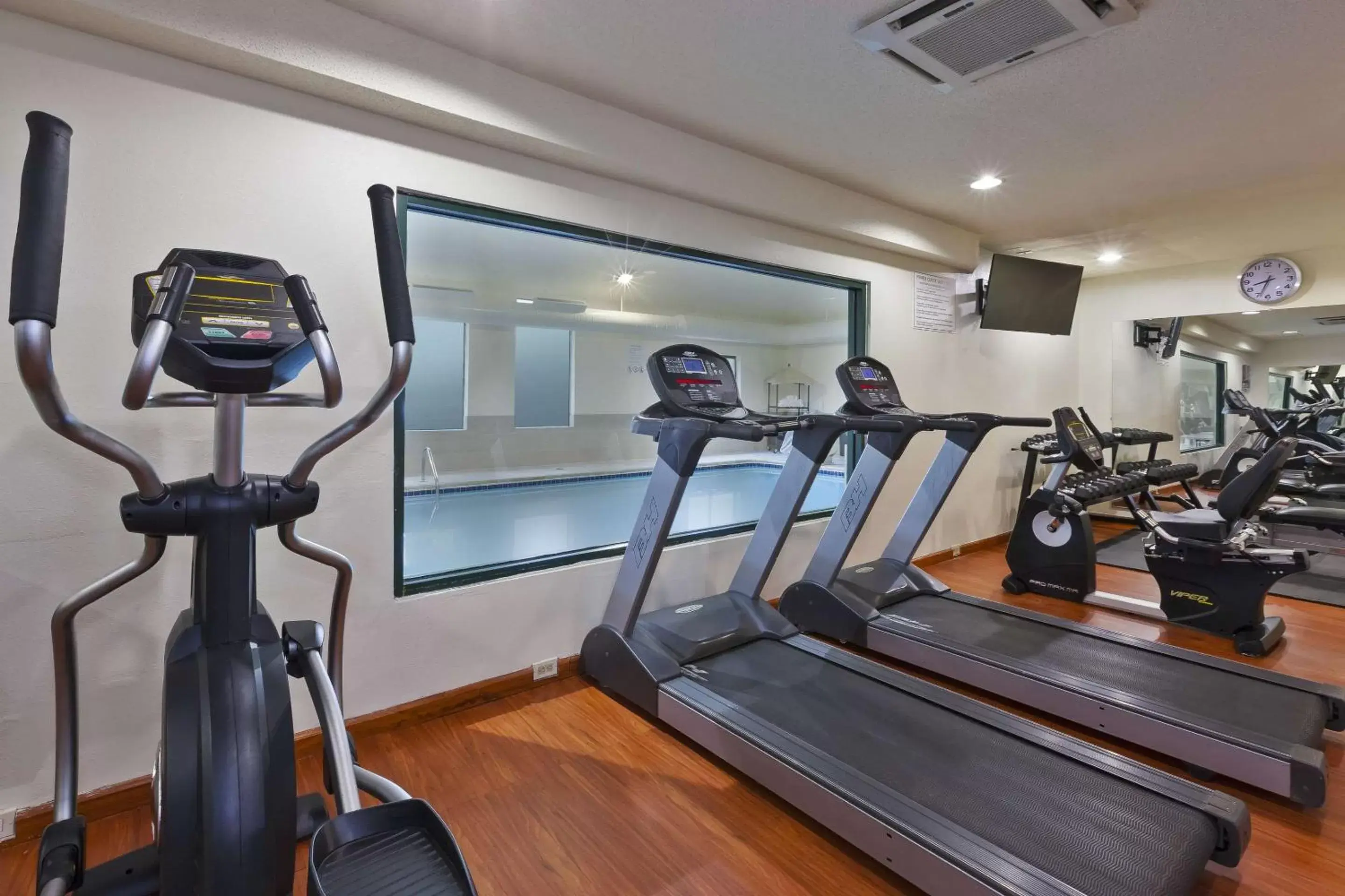 Fitness centre/facilities, Fitness Center/Facilities in Comfort Inn & Suites Taylor