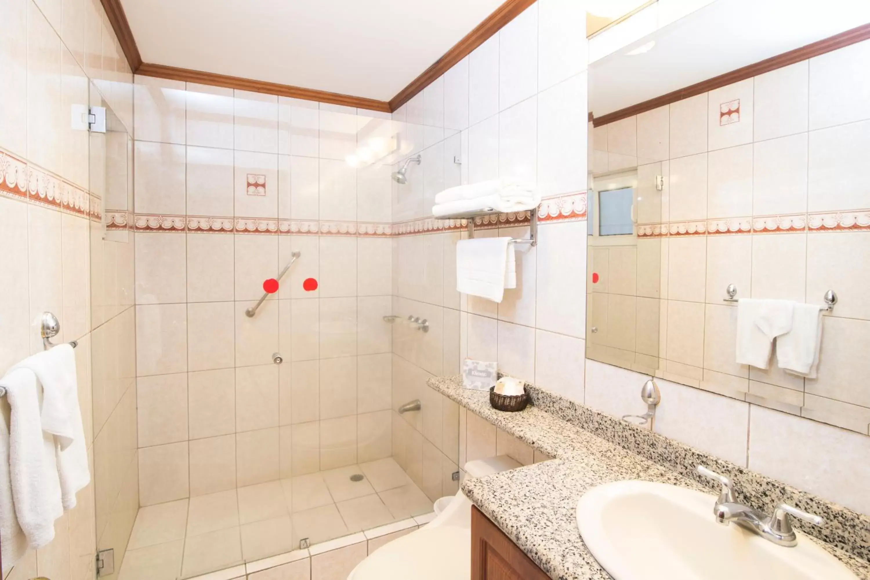 Bathroom in Apartotel & Suites Villas del Rio