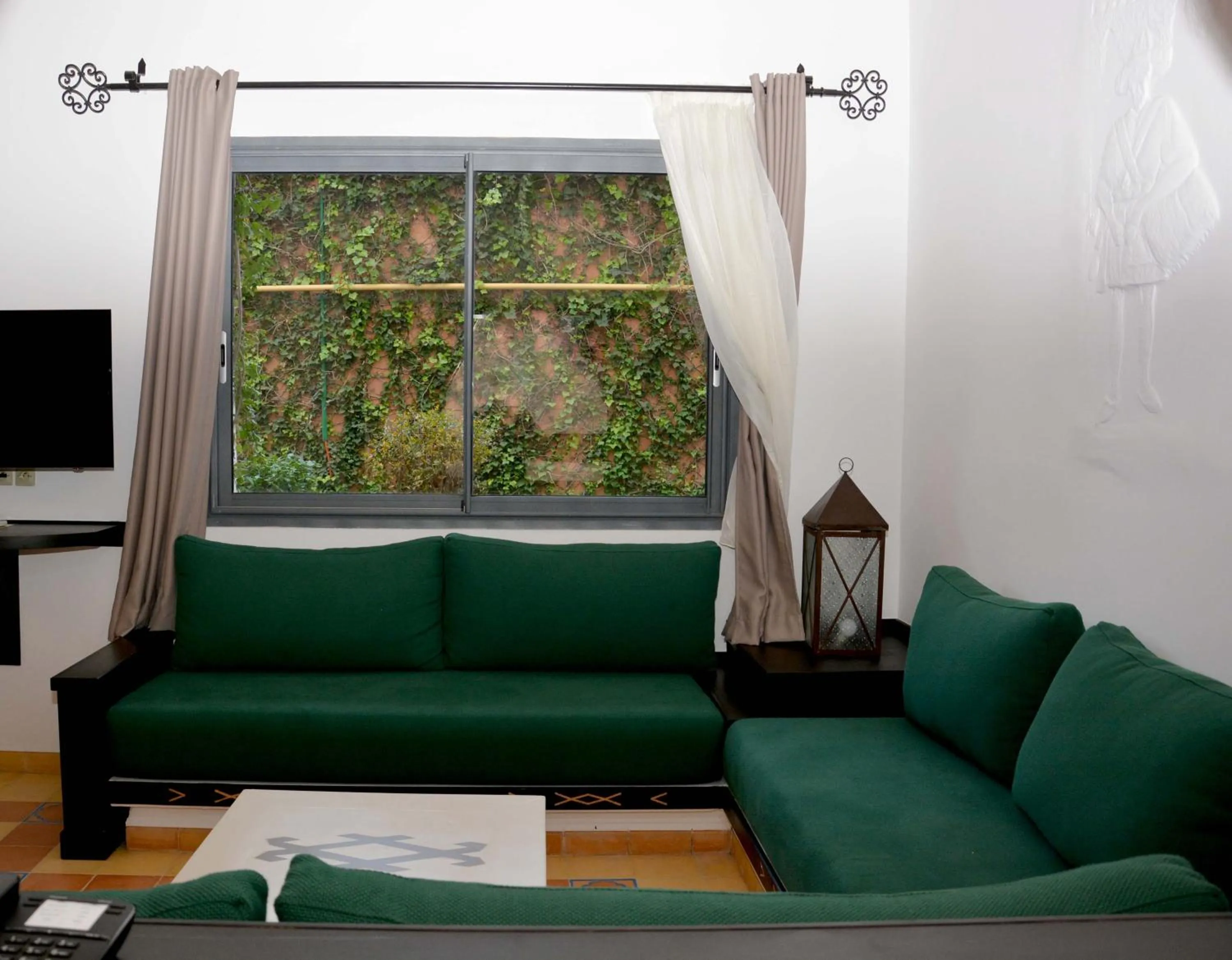 Living room in Borjs Hotel Suites & Spa