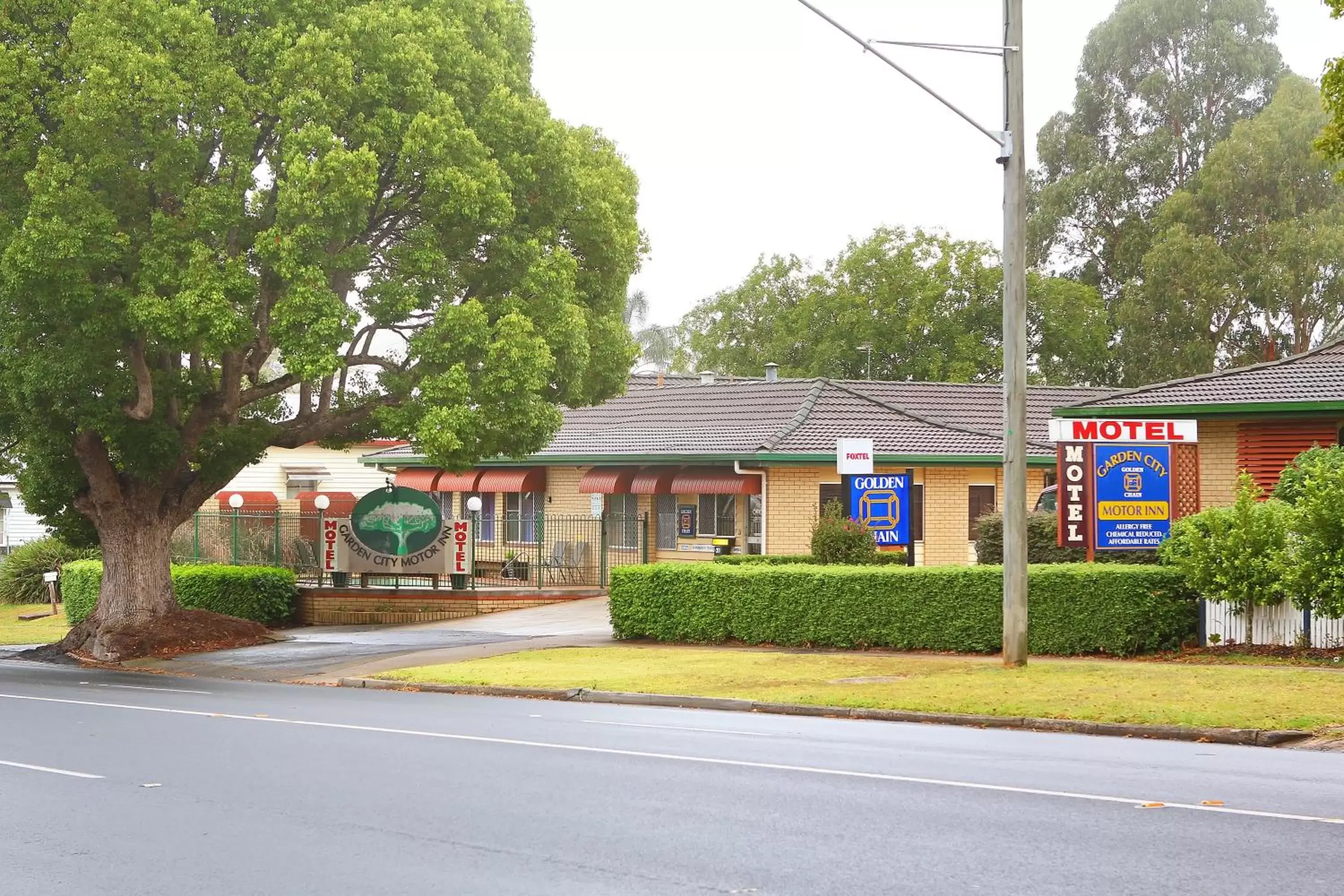 Facade/entrance, Property Building in Garden City Motor Inn