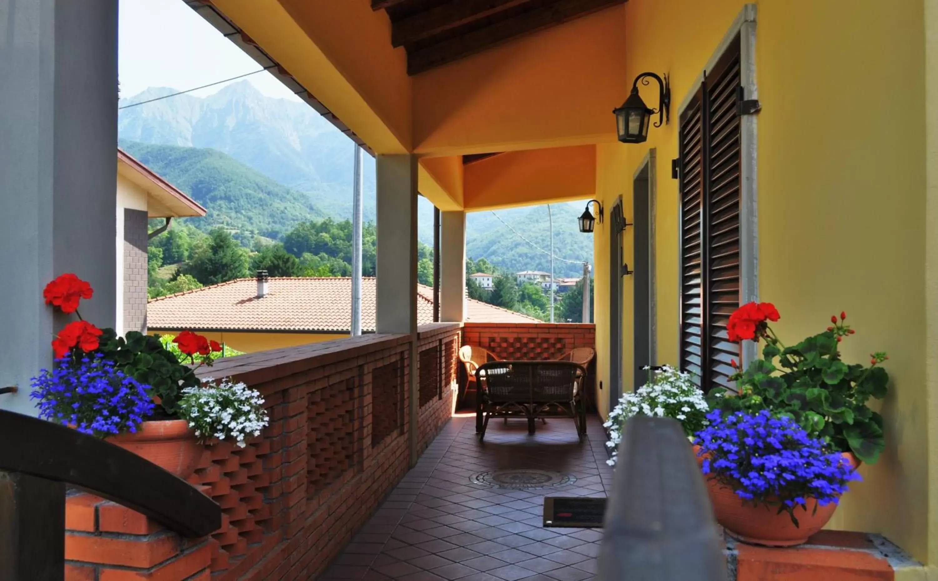 Balcony/Terrace in Albergo Miramonti