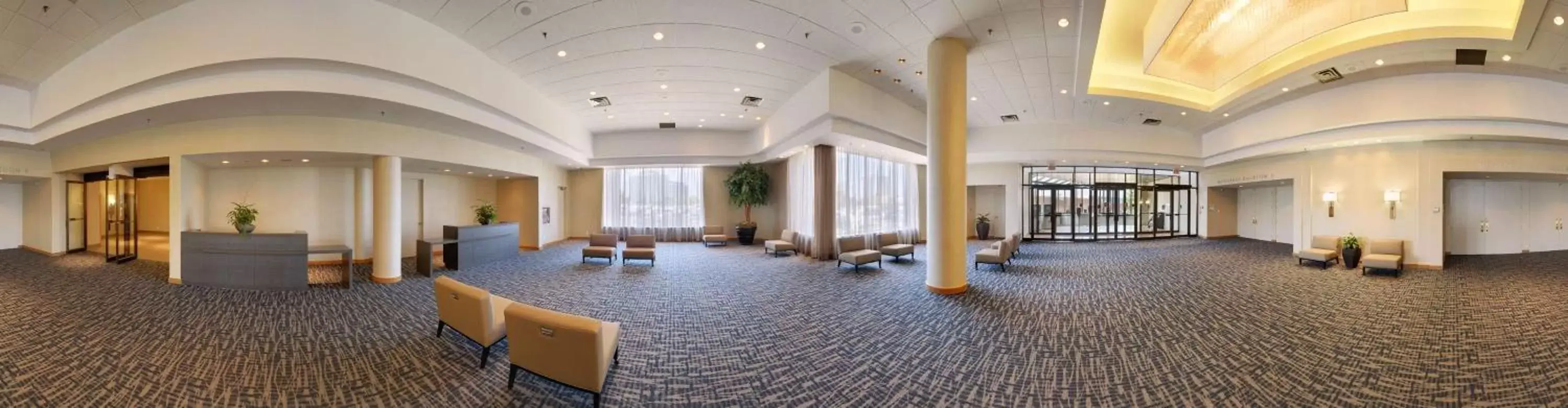 Meeting/conference room, Fitness Center/Facilities in Hilton Toronto Airport Hotel & Suites