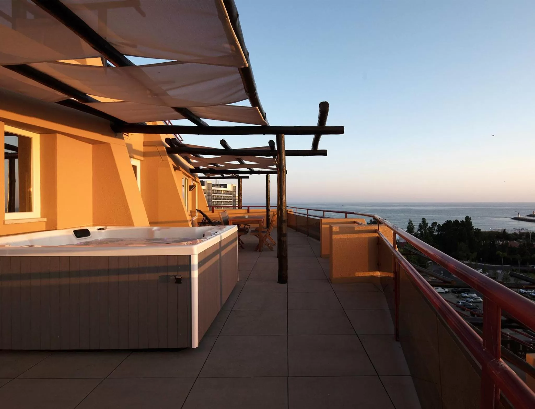 Hot Tub in Dom Pedro Marina