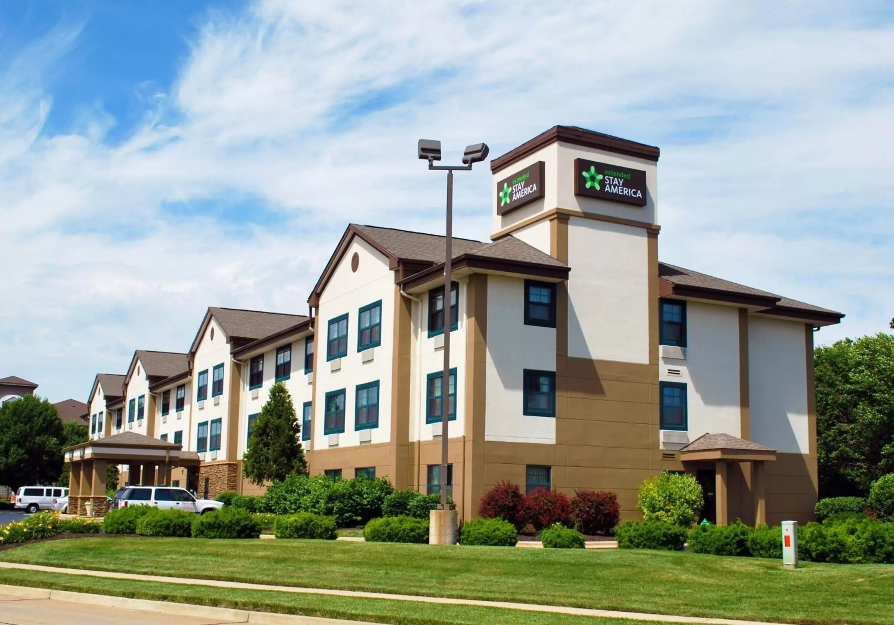 Property Building in Extended Stay America Suites - St Louis - O' Fallon, IL