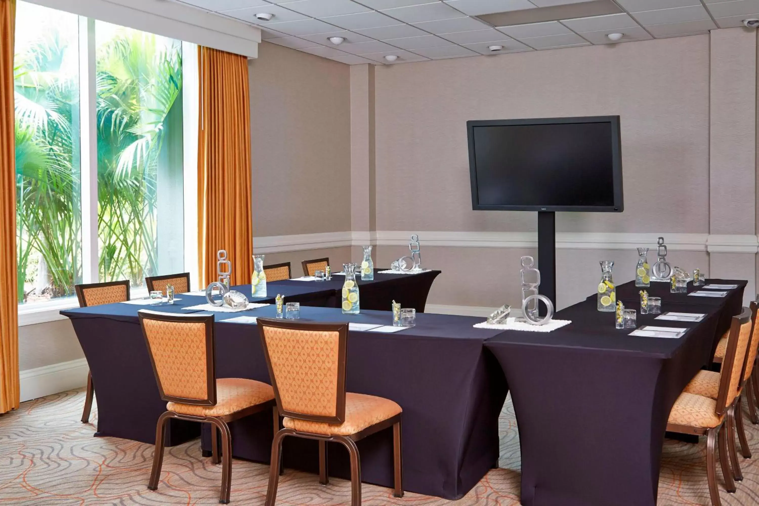 Meeting/conference room in Renaissance Orlando Airport Hotel