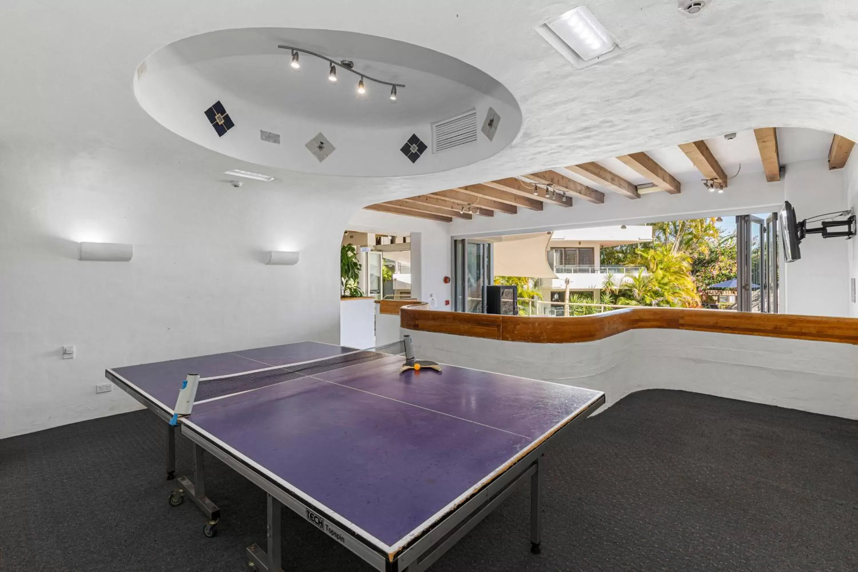 Game Room, Table Tennis in Noosa International Resort