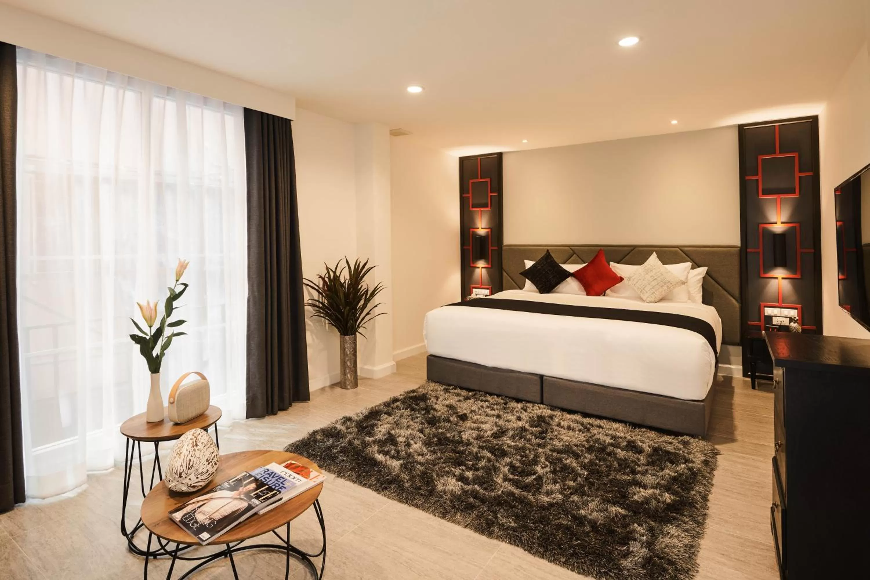 Photo of the whole room, Bed in Villa De Pranakorn