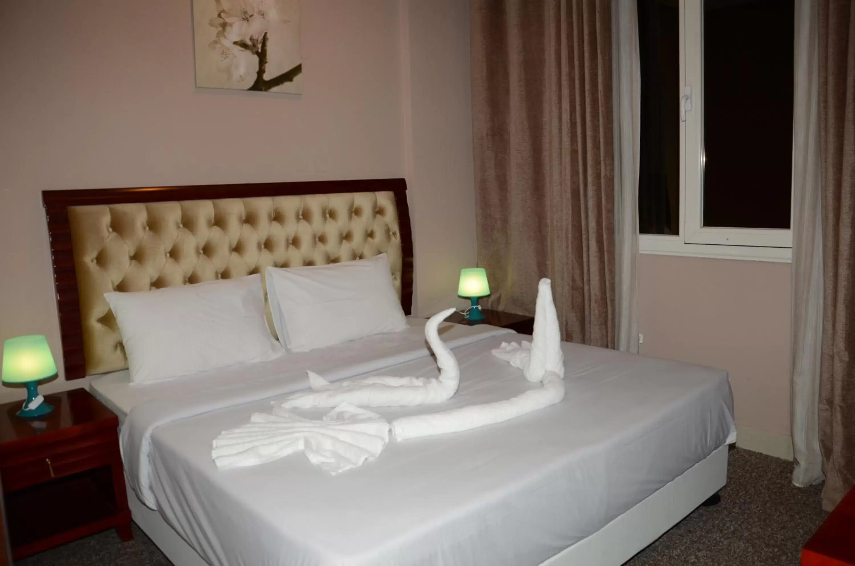 Photo of the whole room, Bed in Continental Inn Hotel Al Farwaniya Photo of the whole room, Bed in Continental Inn Hotel Al Farwaniya