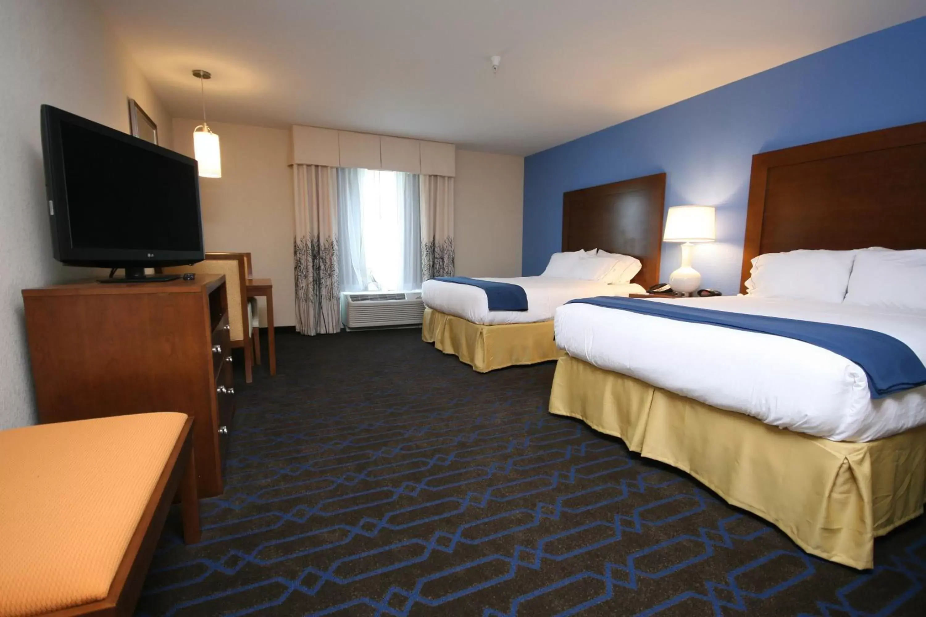Day, TV/Entertainment Center in Holiday Inn Express Hotel & Suites Terre Haute, an IHG Hotel