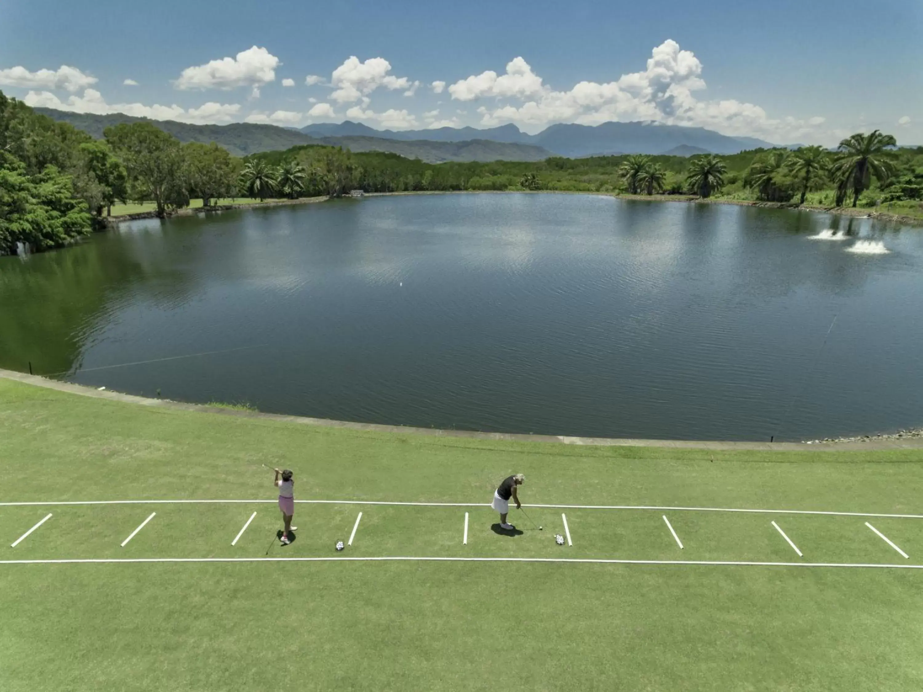 Golfcourse, Golf in Sheraton Grand Mirage Resort, Port Douglas