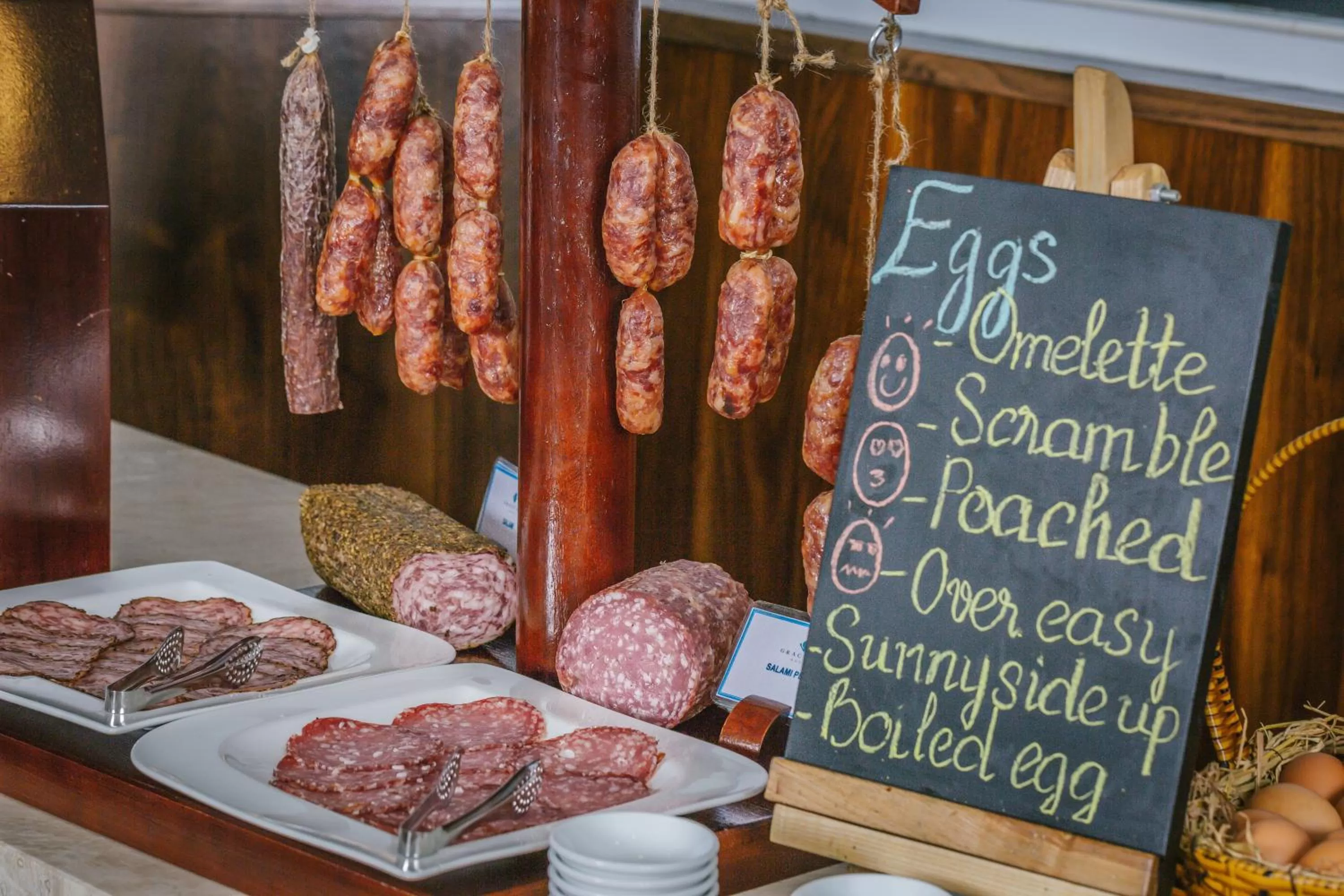 Meals in Happy Life Grand Hotel & Rooftop Skybar