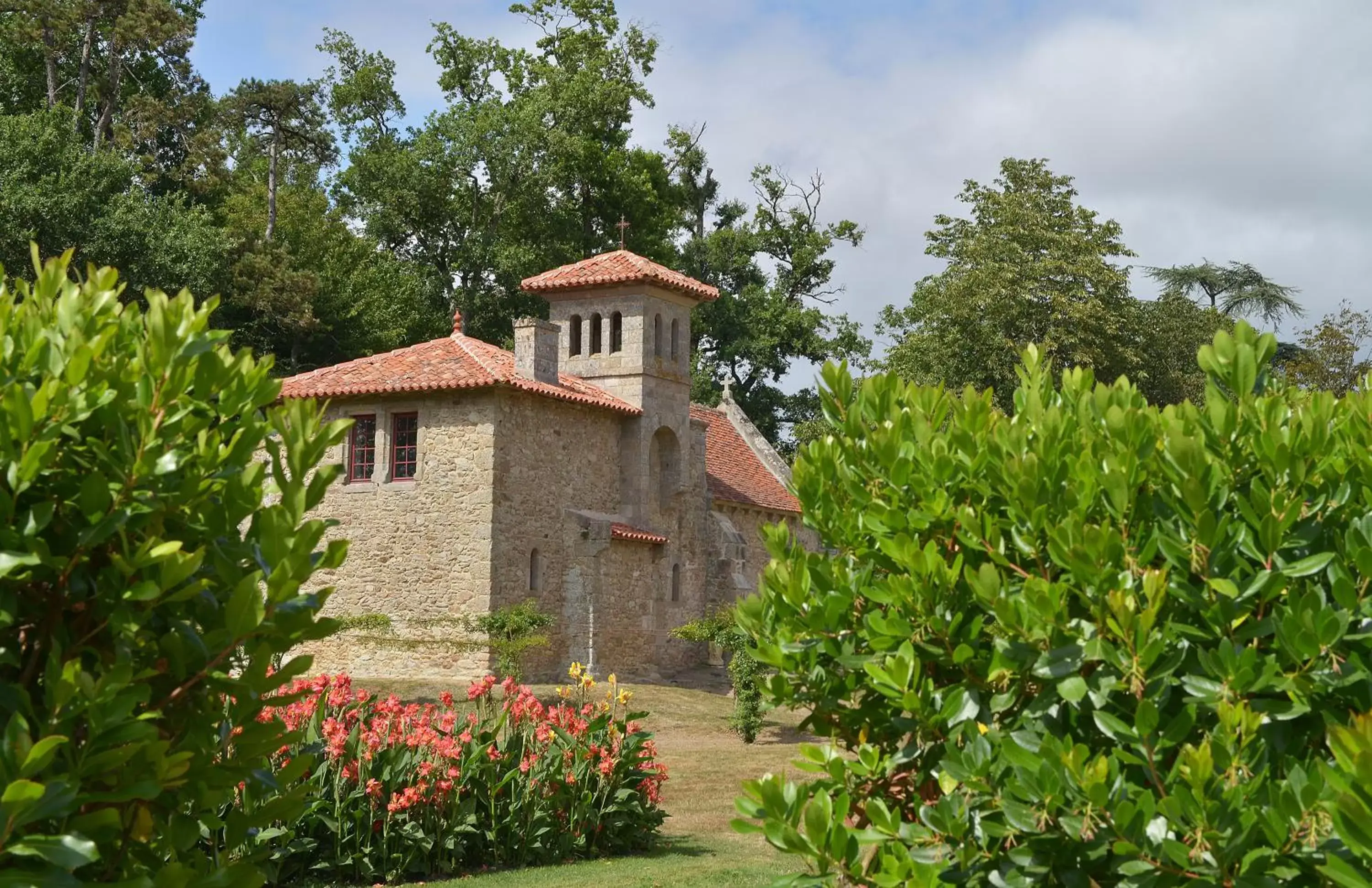 Property Building in B&B Domaine de La Corbe