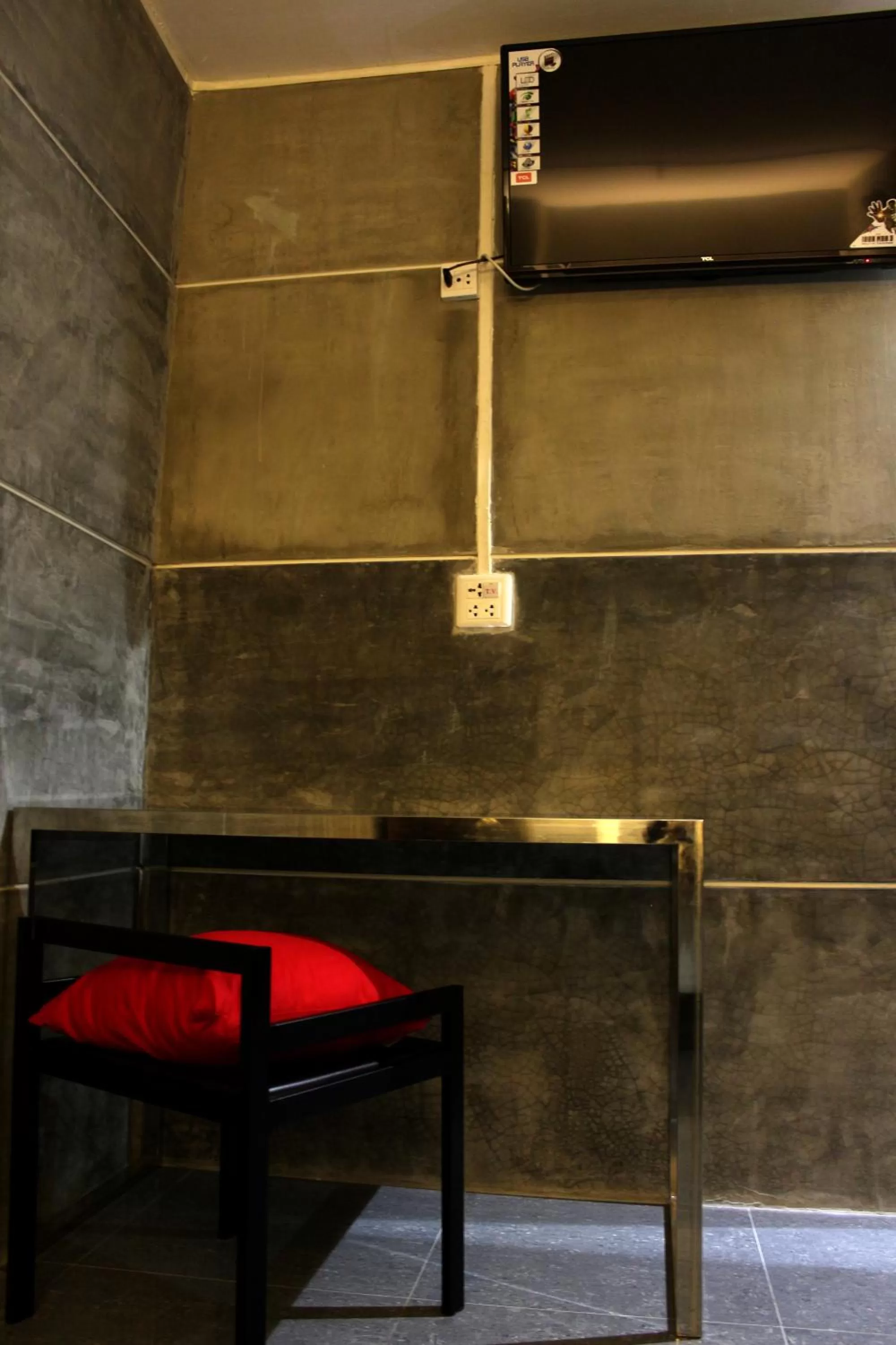 TV and multimedia in Bangkok 68