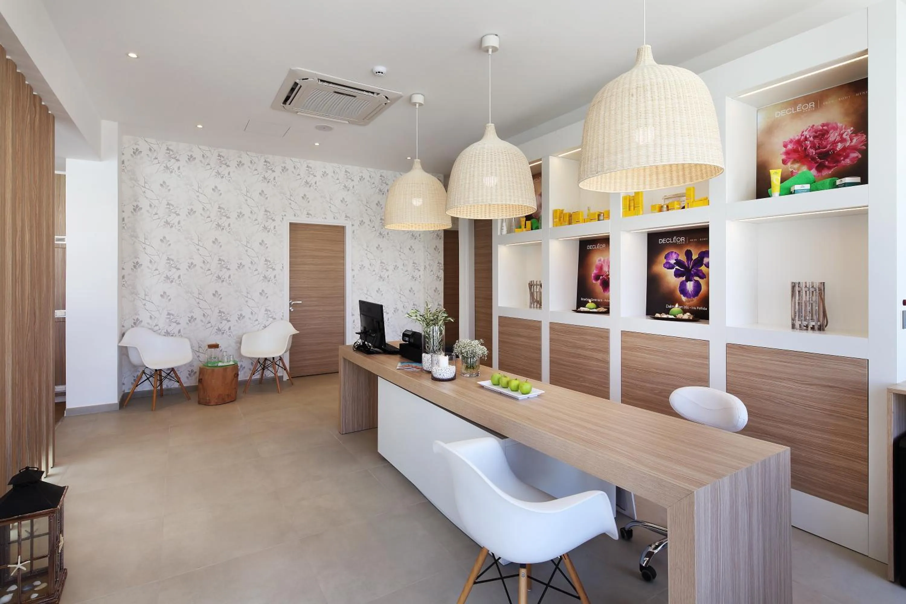 Spa and wellness centre/facilities in Louis St. Elias Resort & Waterpark