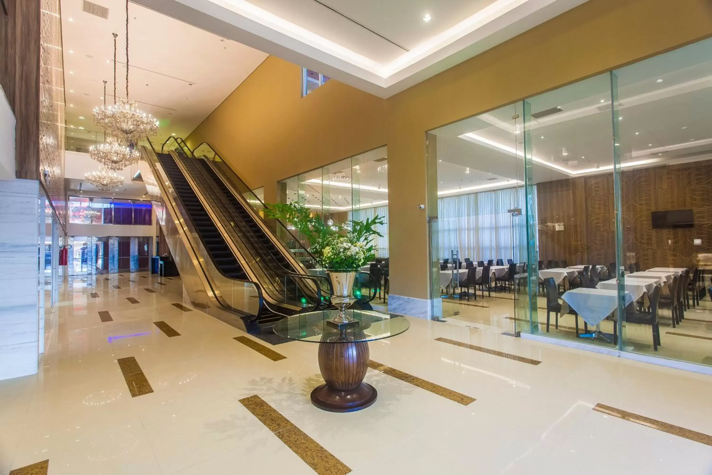Property building, Lobby/Reception in Holiday Inn Natal, an IHG Hotel