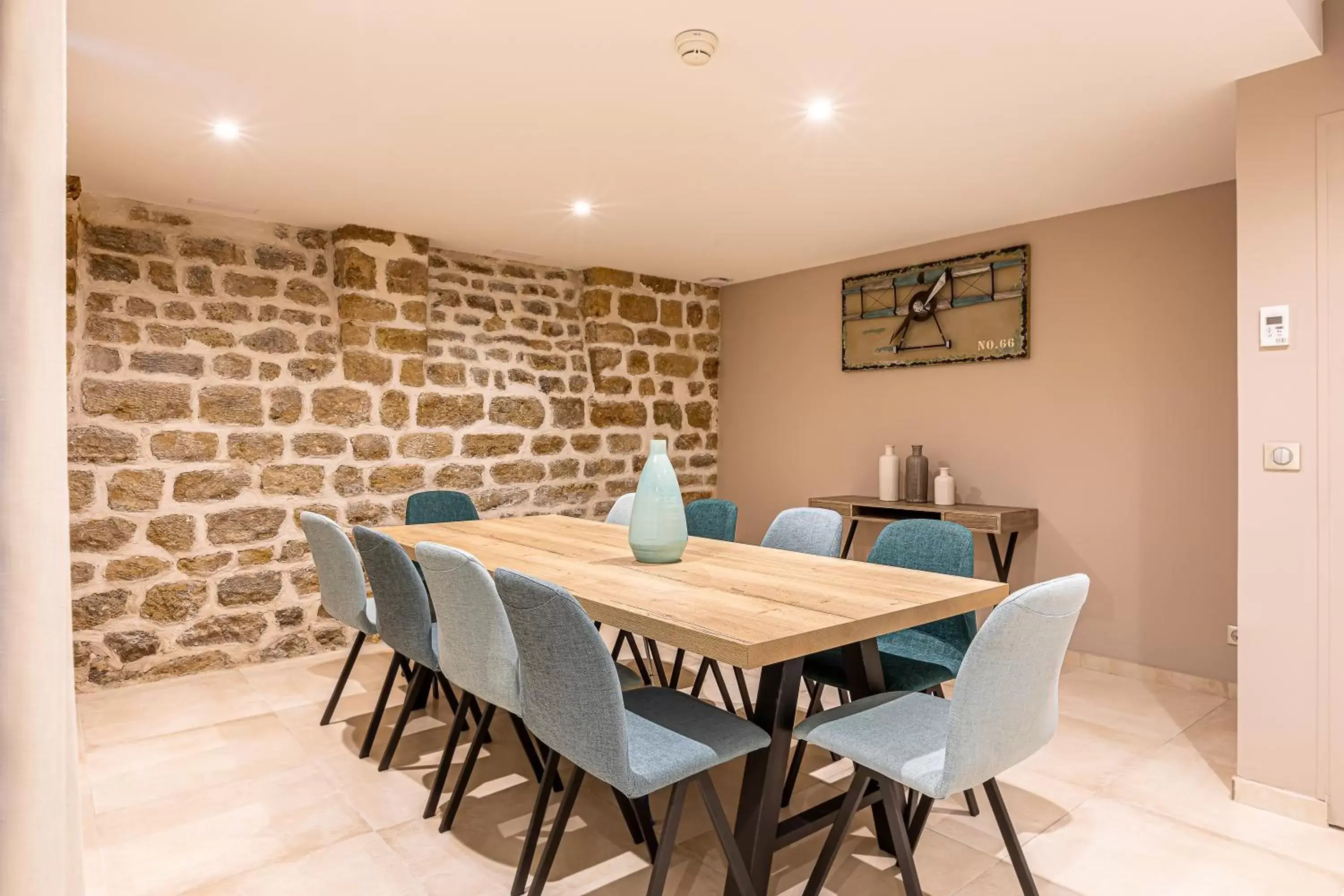 Meeting/conference room, Dining Area in Paris d'Issy Hôtel Porte de Versailles