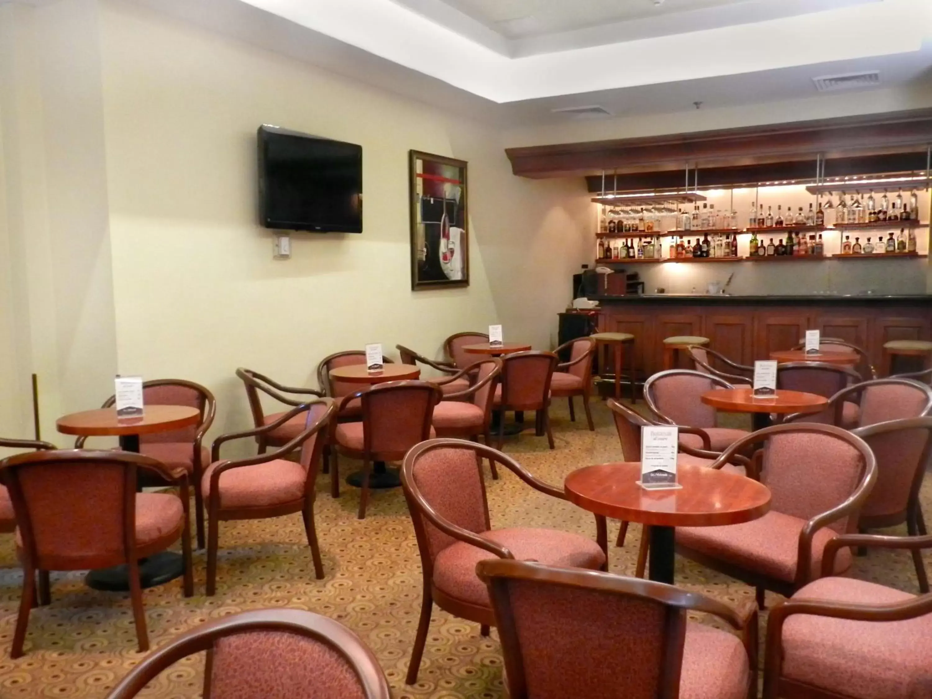 Lounge or bar in Best Western PLUS Los Mochis Lounge or bar in Best Western PLUS Los Mochis