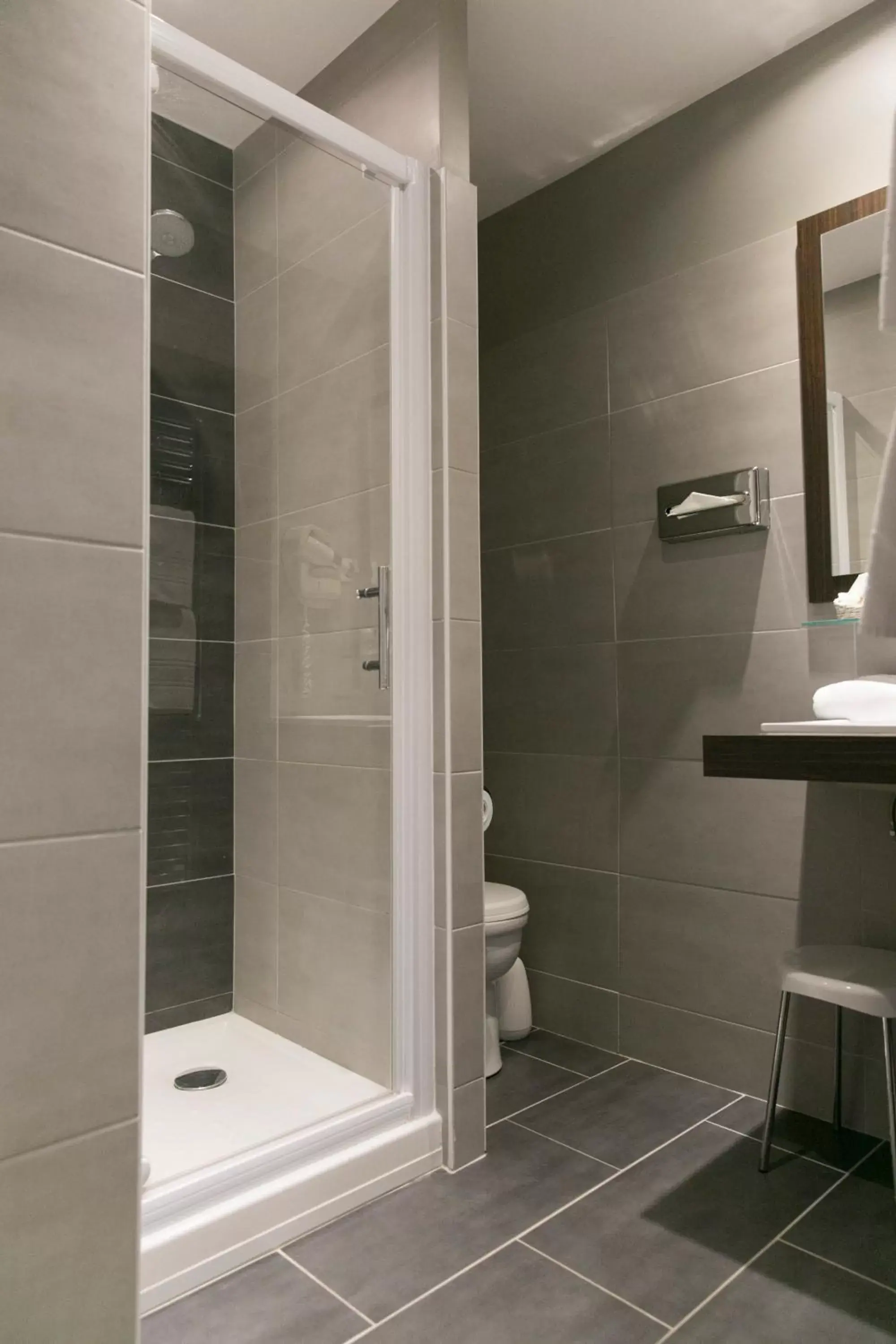 Shower, Bathroom in Best Western Hôtel De France